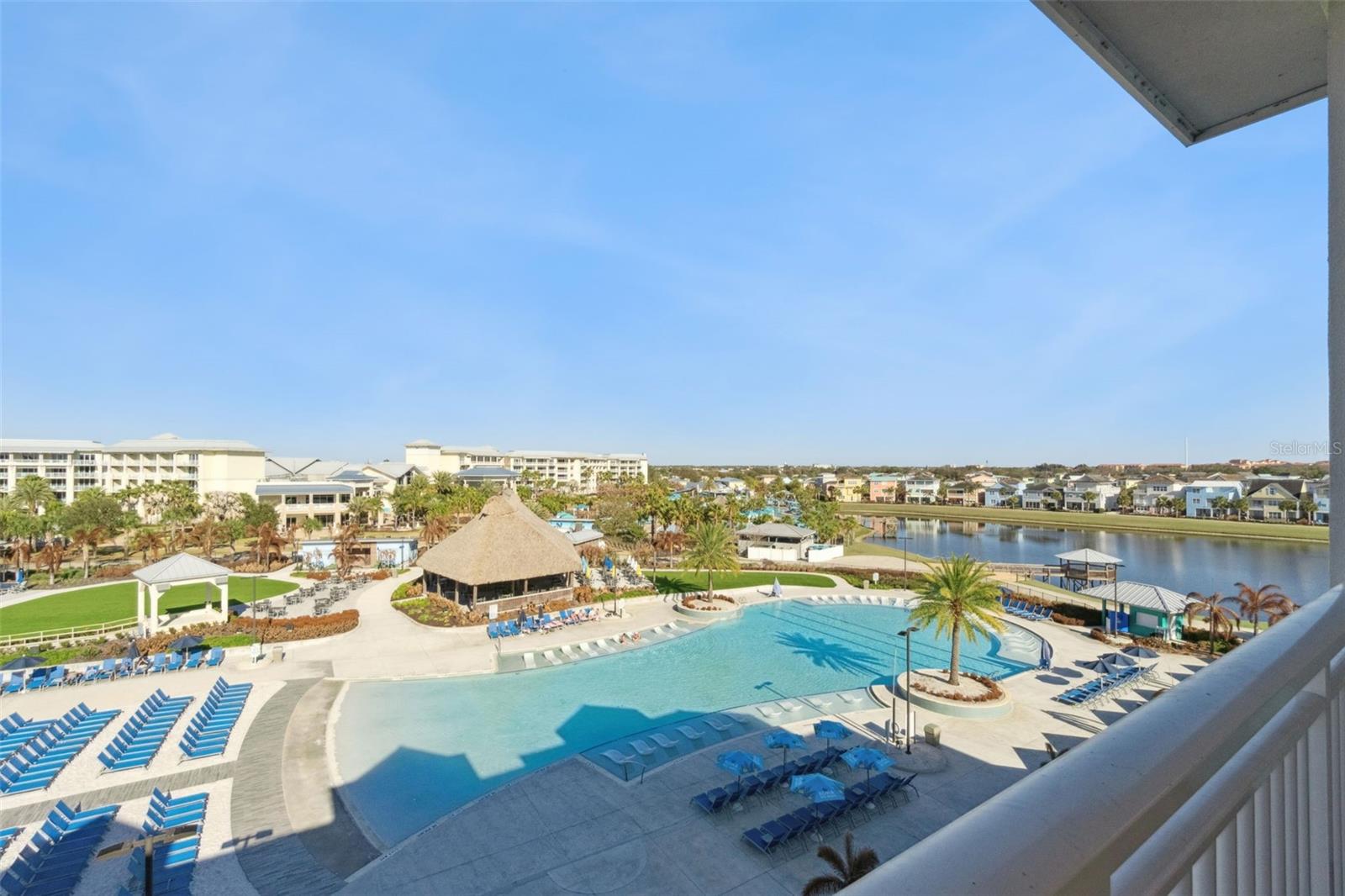 SUNSET WALK HOTEL, EMBASSY SUITES - Residential