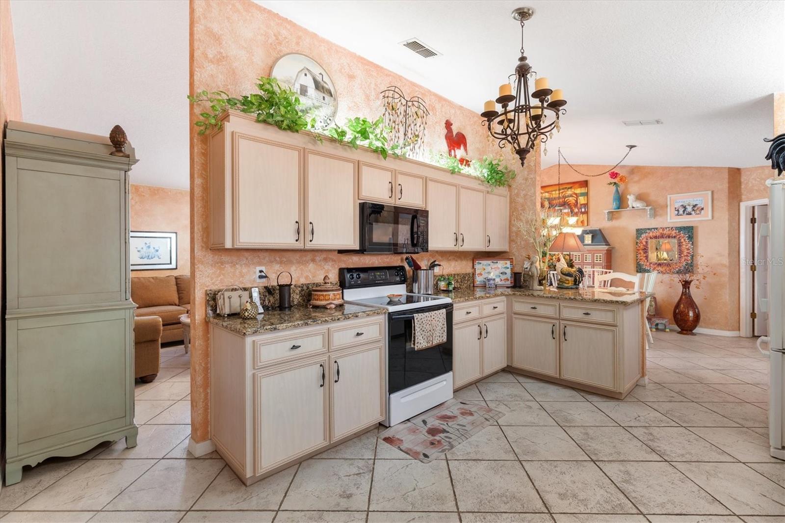 SPRUCE CRK SOUTH 12 - Residential