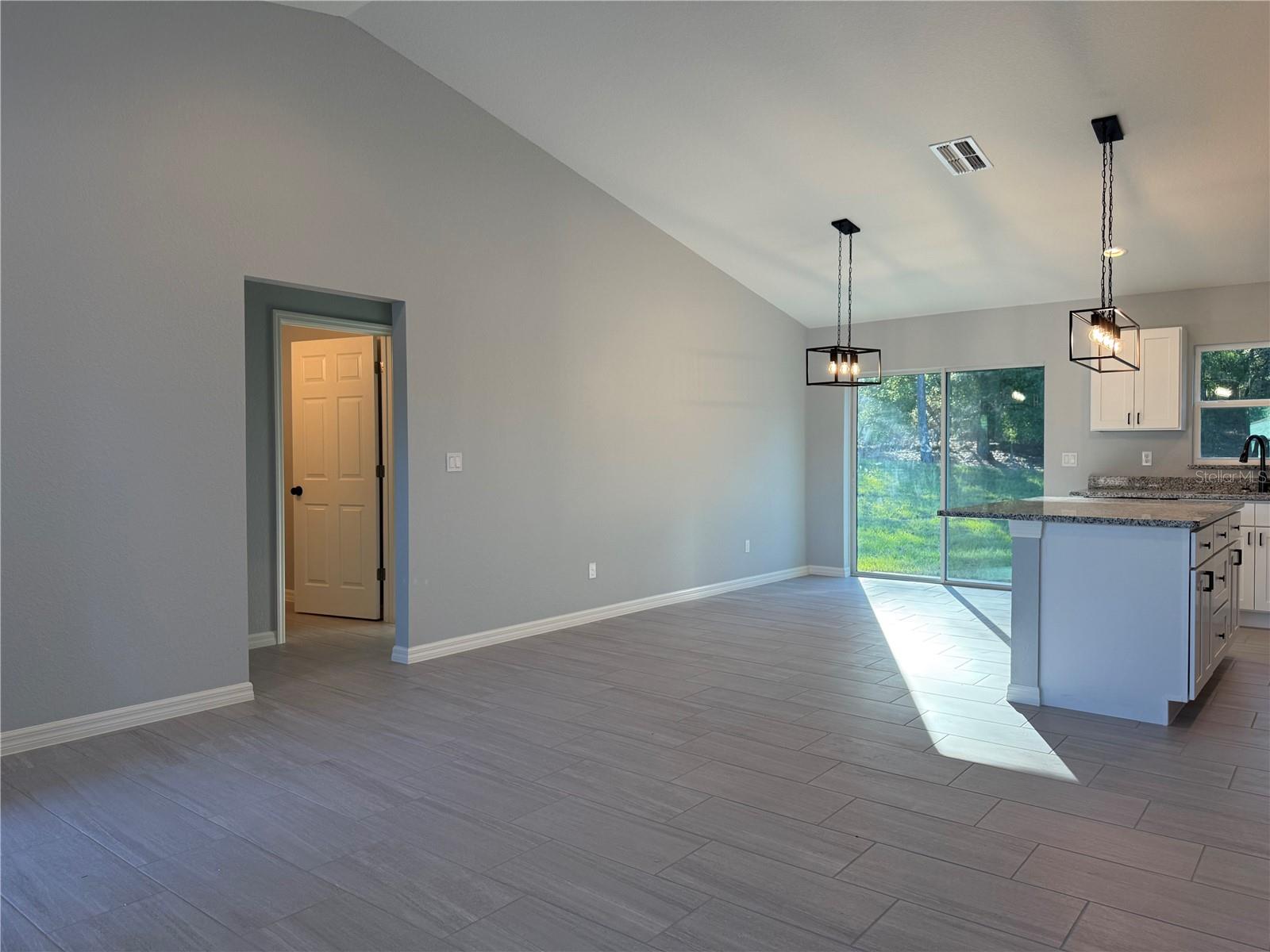 DUNNELLON HEGHTS - Residential