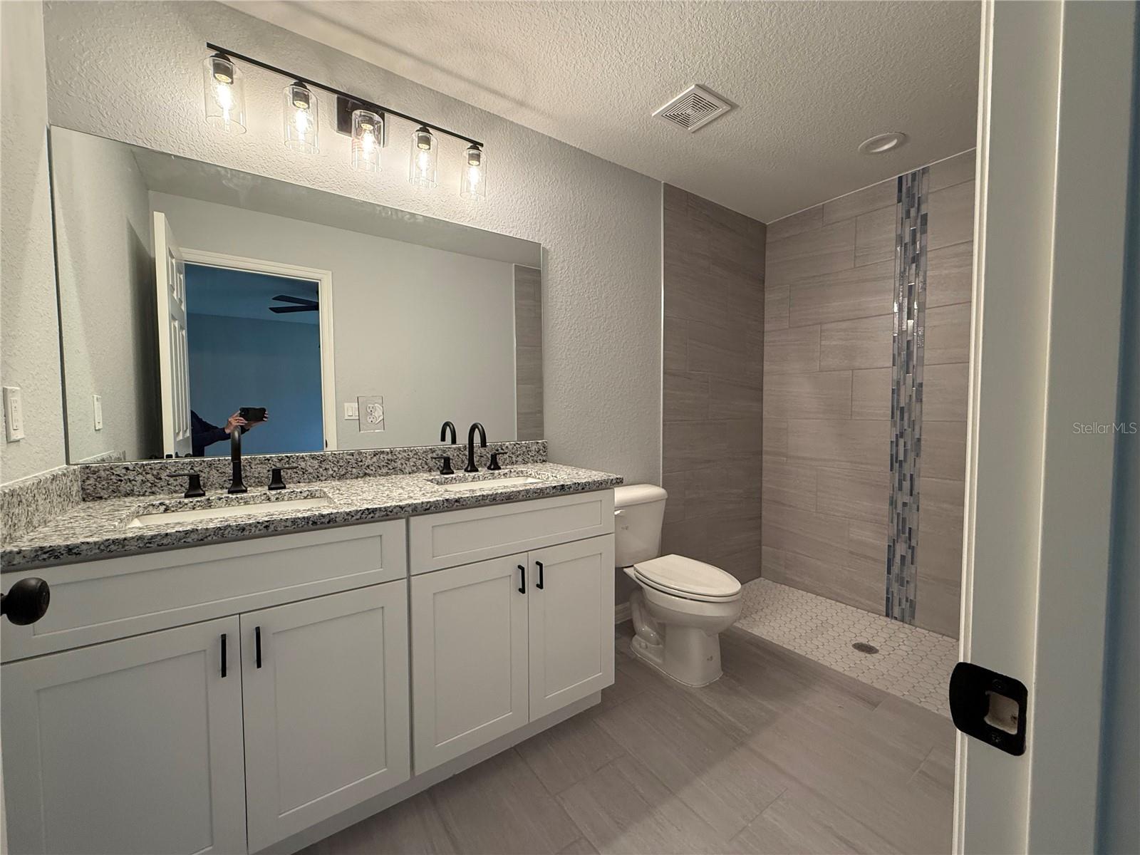 DUNNELLON HEGHTS - Residential