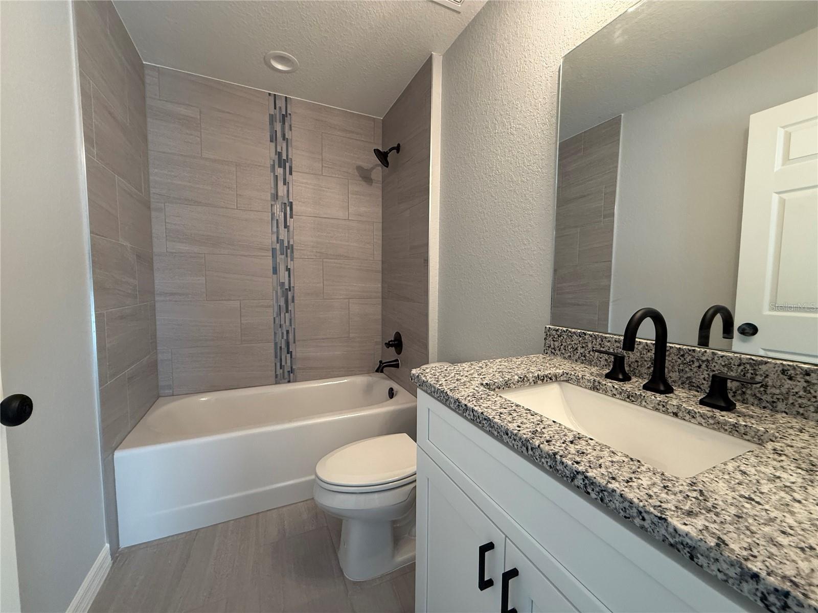 DUNNELLON HEGHTS - Residential