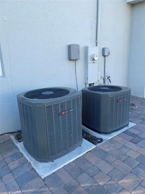 Tiny photo for 17708 Sawgrass Run, Deer Island, FL 32778 (MLS # O6388251)