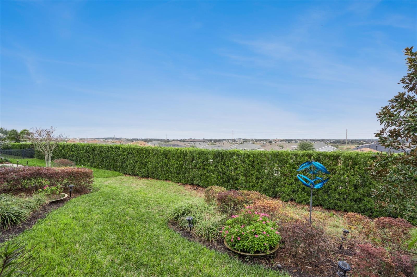 CASCADES/GROVELAND-PH 6 - Residential