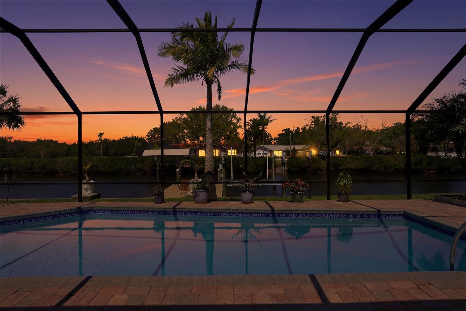 ELDE ORO WEST - Residential