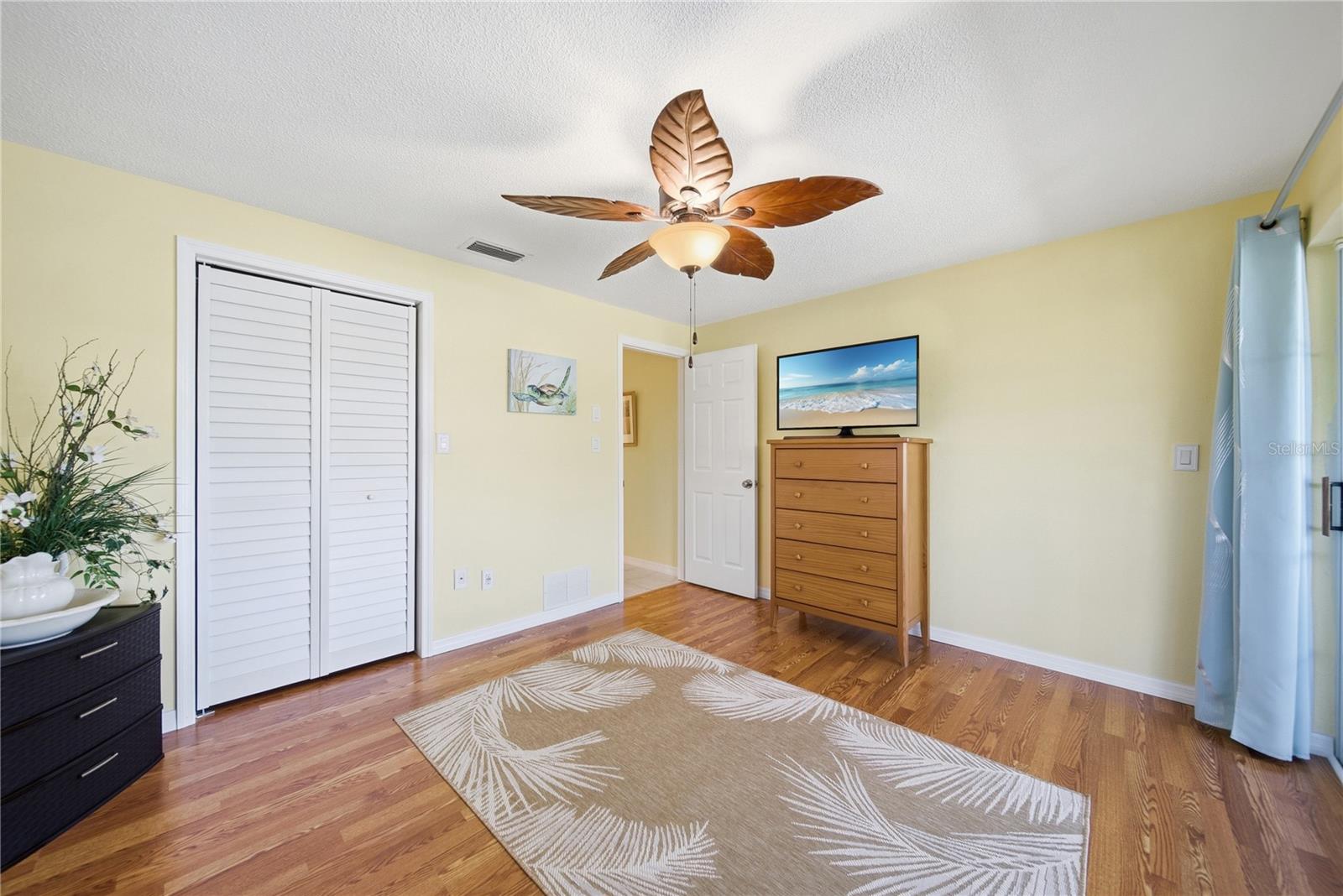 ELDE ORO WEST - Residential