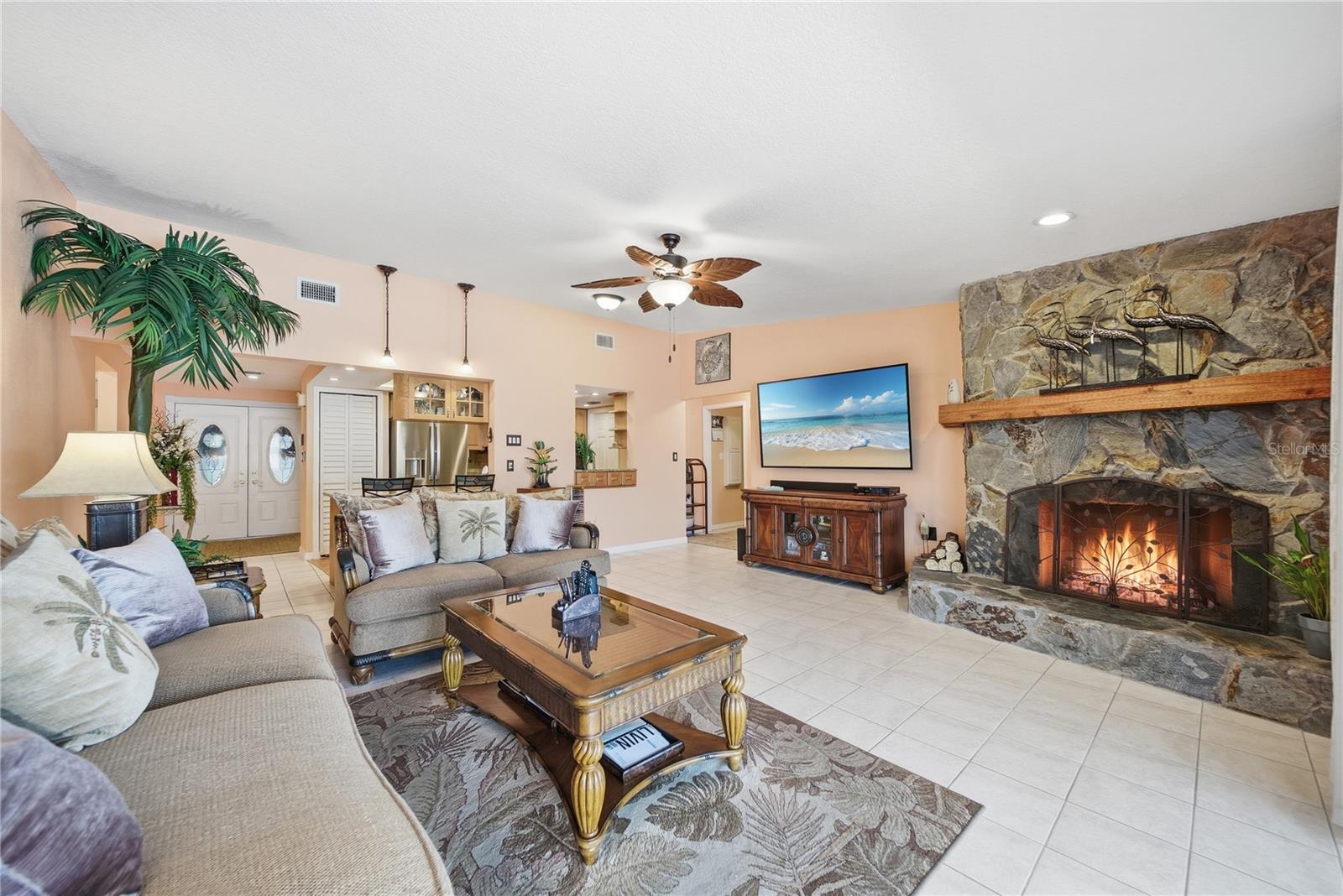 ELDE ORO WEST - Residential