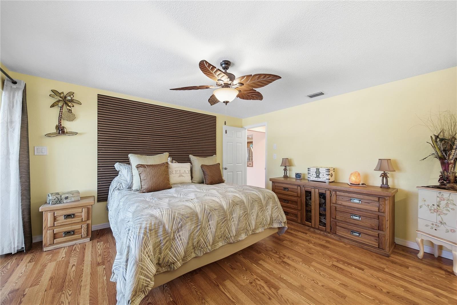 ELDE ORO WEST - Residential