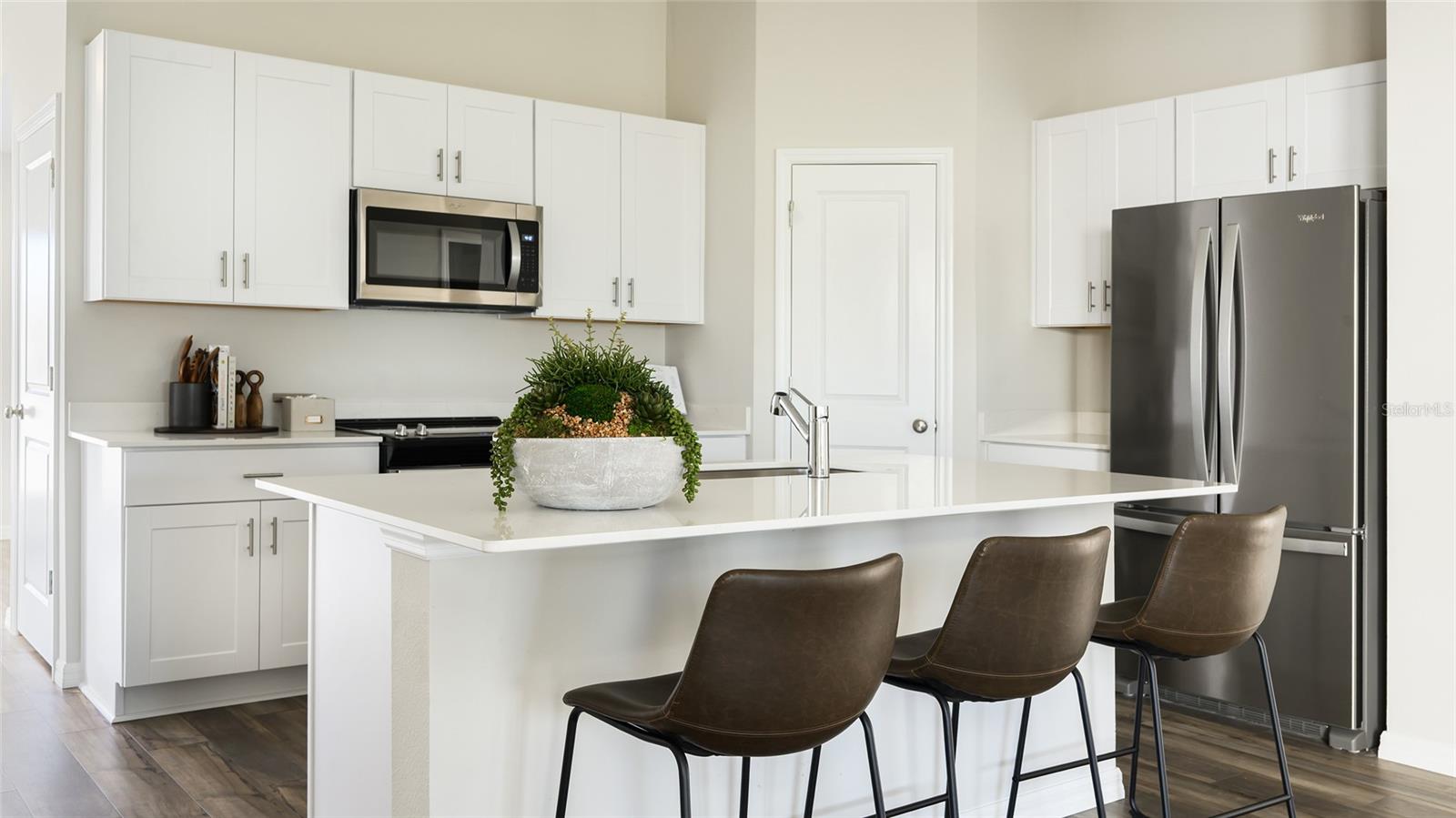 15253 MAUDE LANDING LOOP