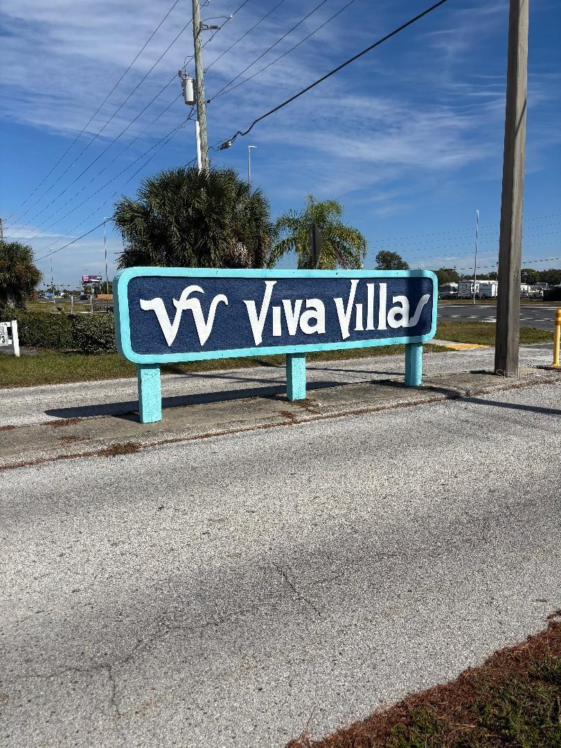 VIVA VILLAS - Residential Lease
