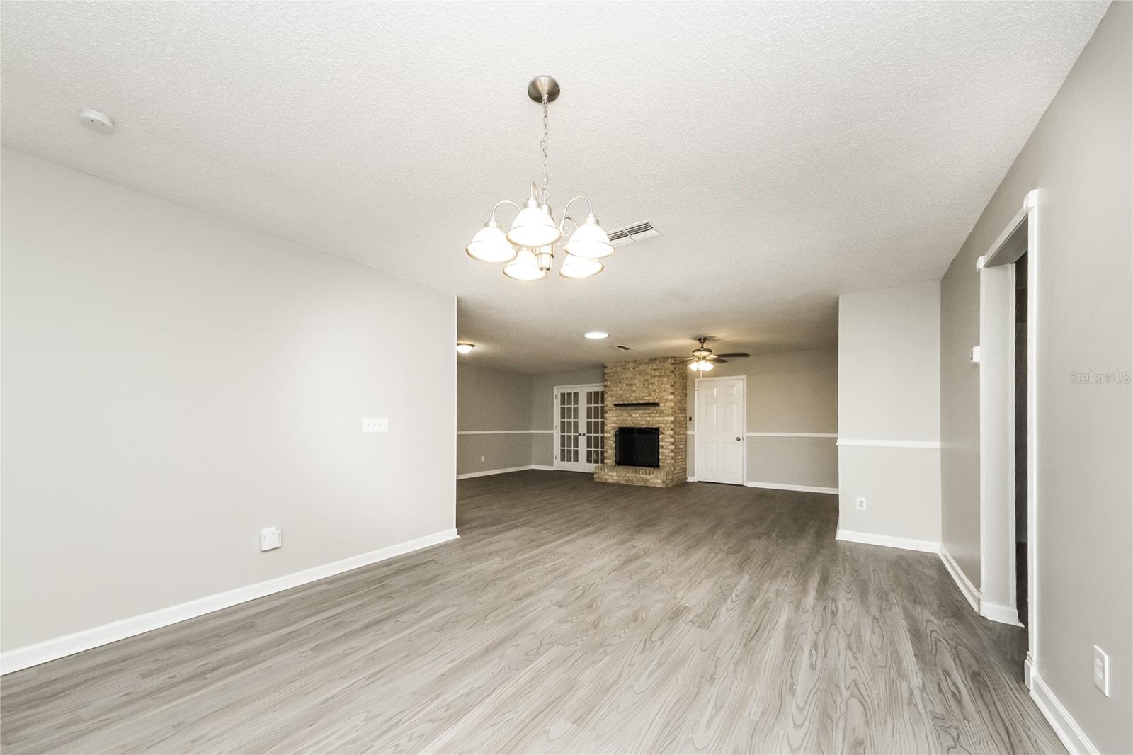GREEN BRIAR VILLAGE - Residential Lease