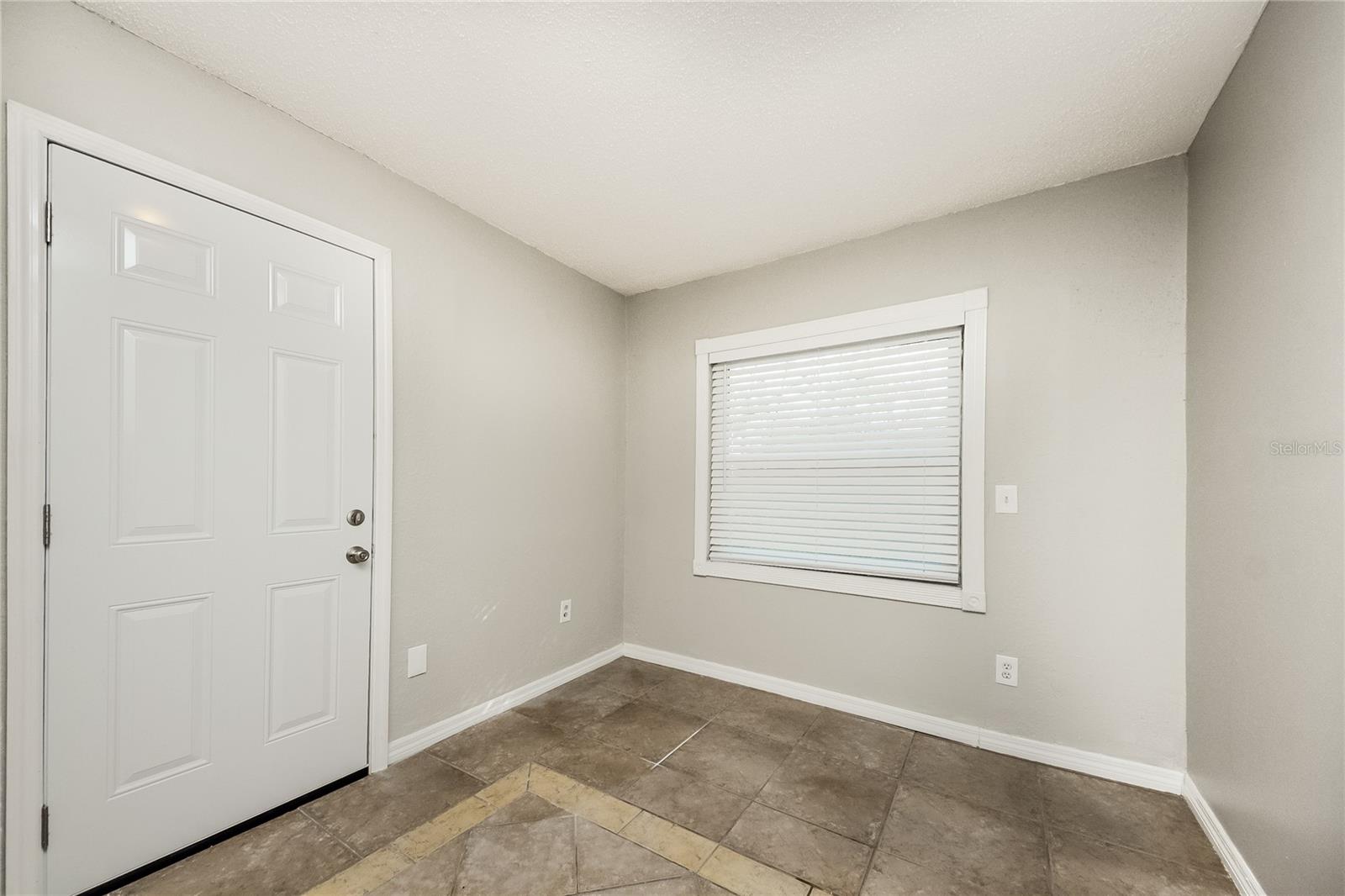GREEN BRIAR VILLAGE - Residential Lease