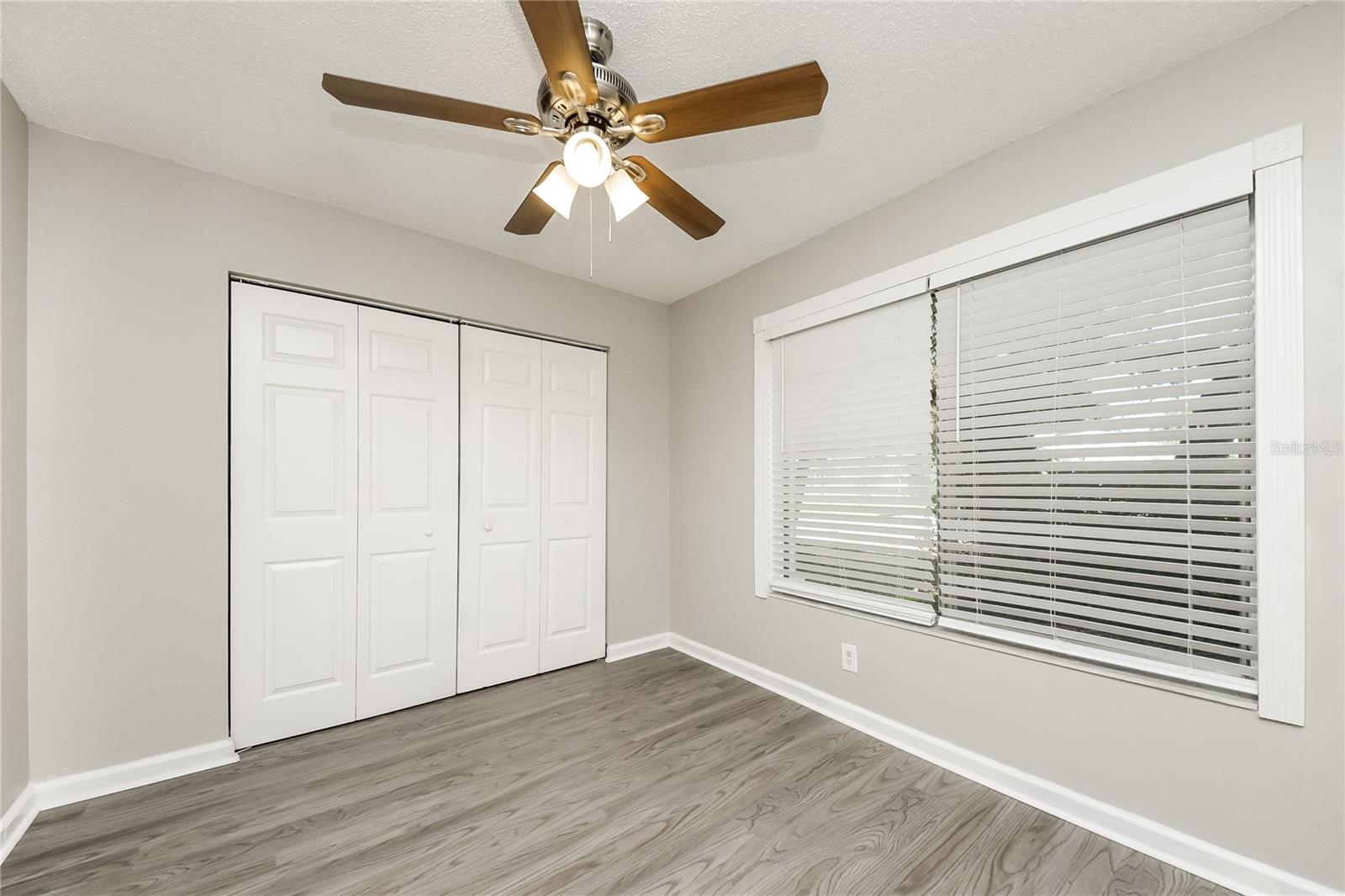GREEN BRIAR VILLAGE - Residential Lease