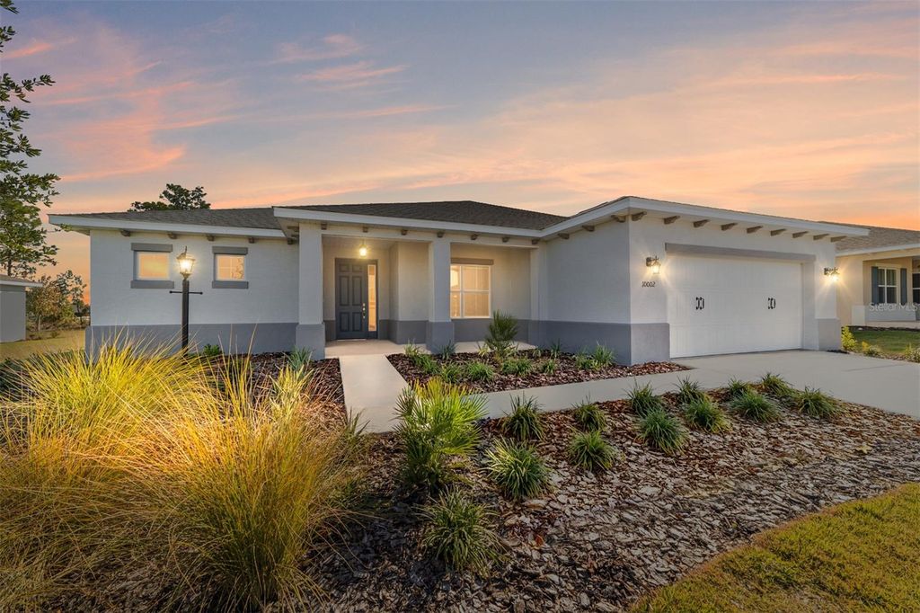 Photo of 10002 SW 106th Circle, Ocala, FL 34481 (MLS # OM714255)