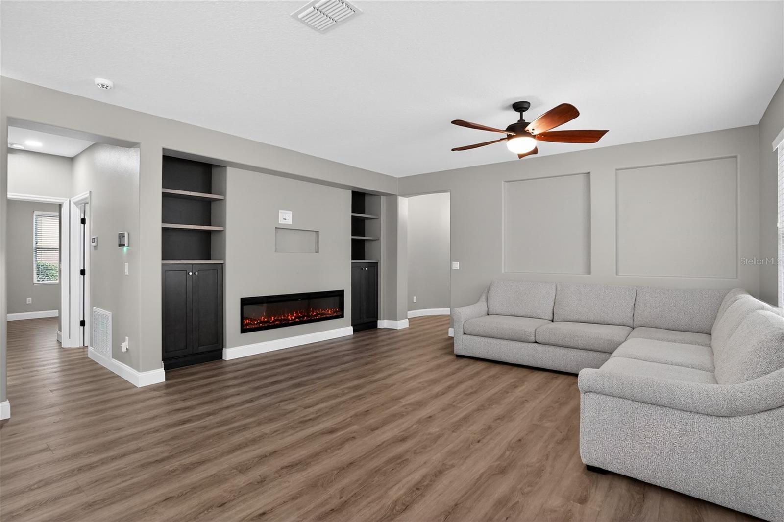 BELLA VISTA AT TIVOLI WOODS - Residential