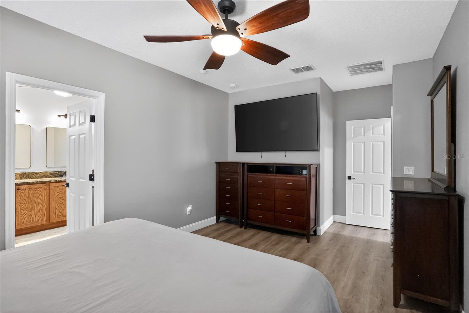 BELLA VISTA AT TIVOLI WOODS - Residential
