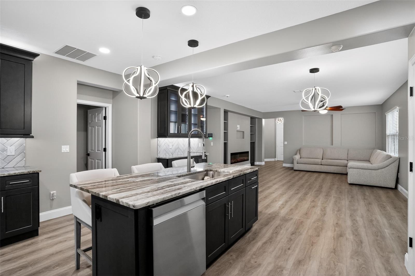 BELLA VISTA AT TIVOLI WOODS - Residential