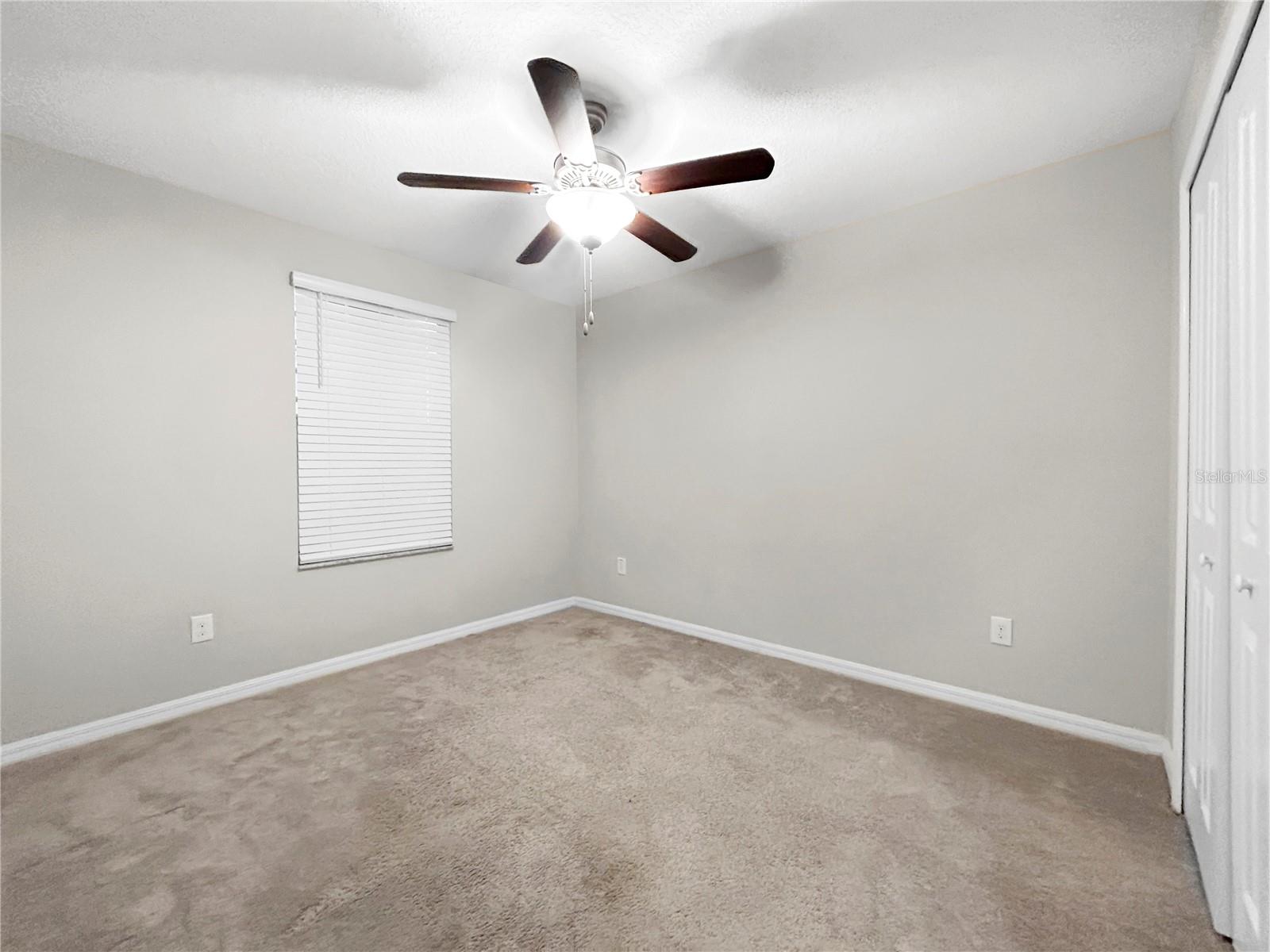 VISTA PALMS - Residential Lease