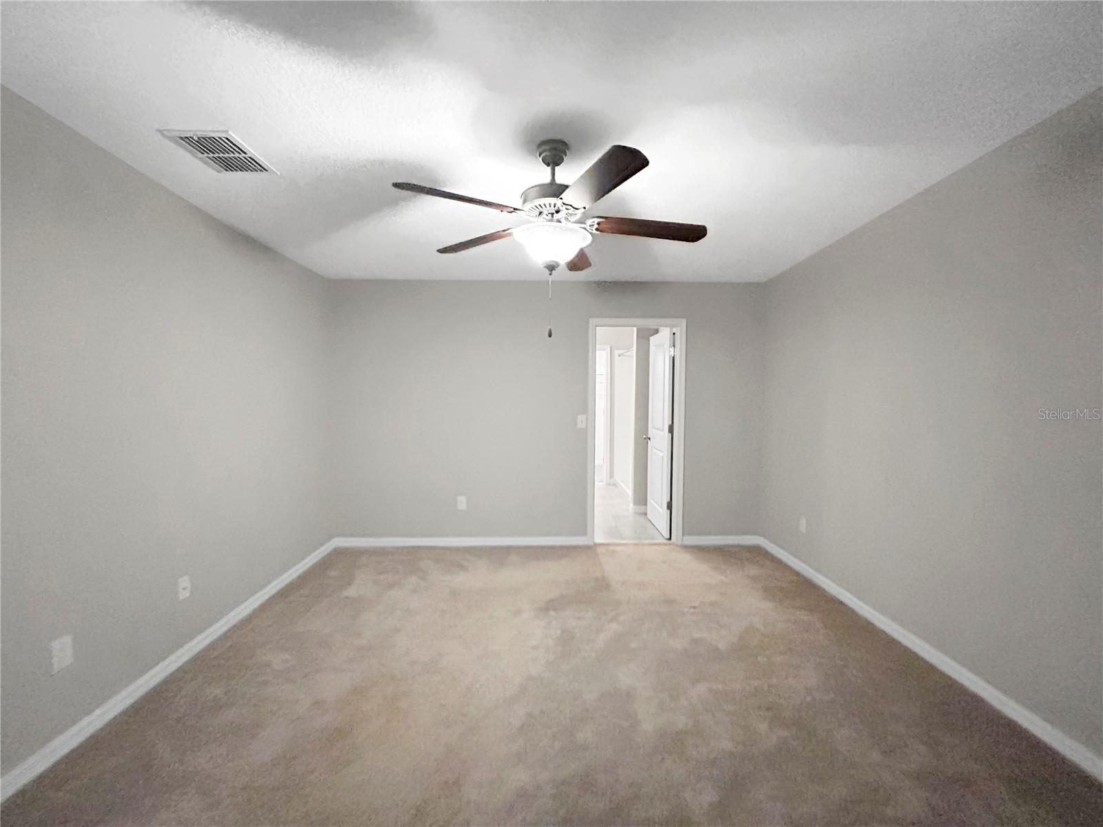 VISTA PALMS - Residential Lease