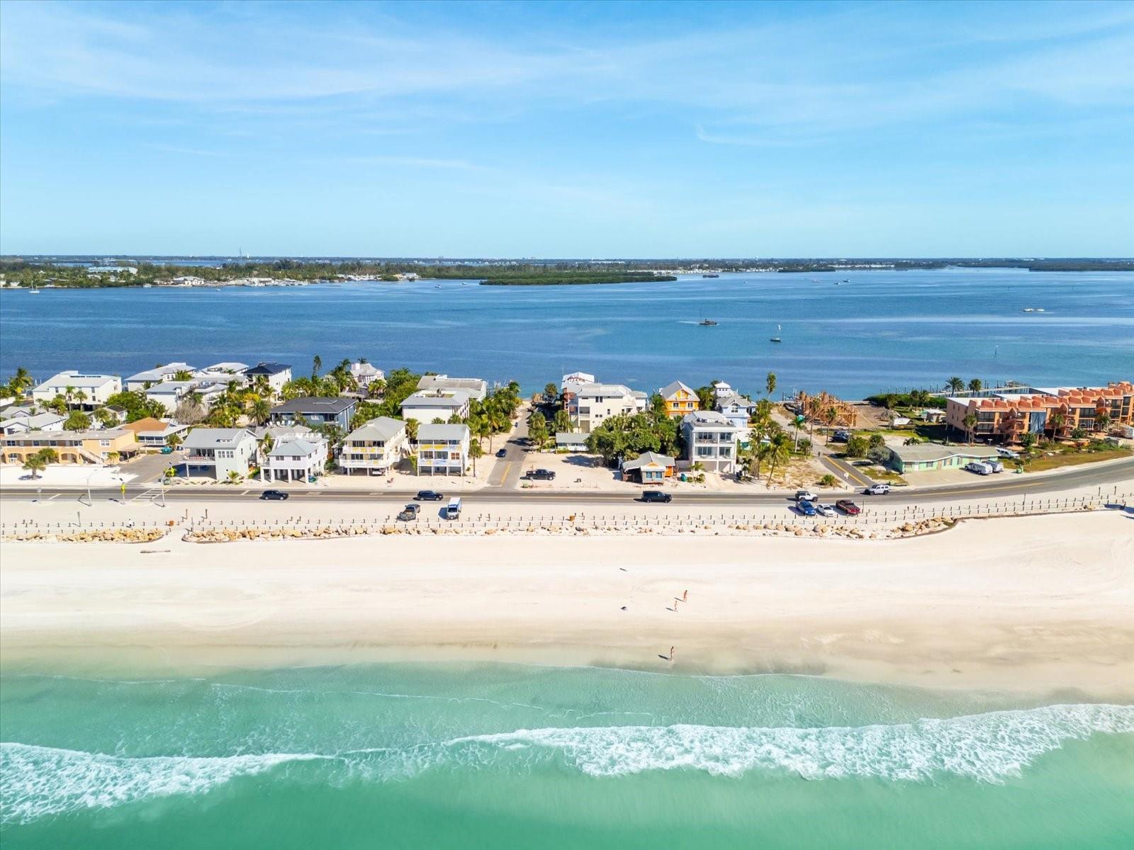 CORTEZ BEACH - Residential