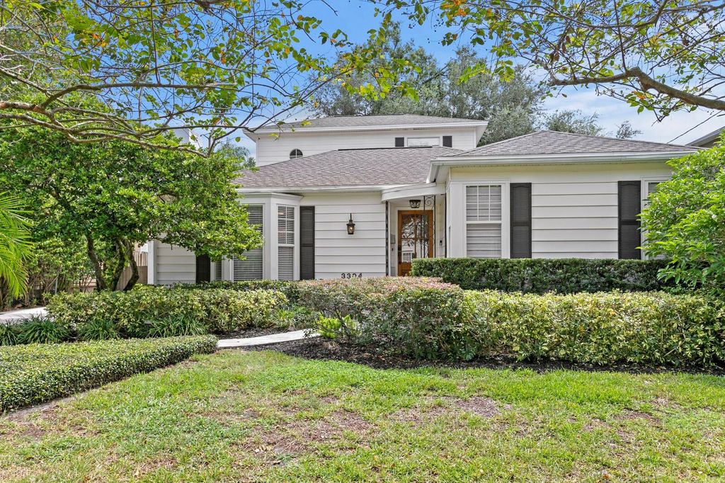 Photo of 3304 W San Jose Street, Tampa, FL 33629 (MLS # TB8430202)