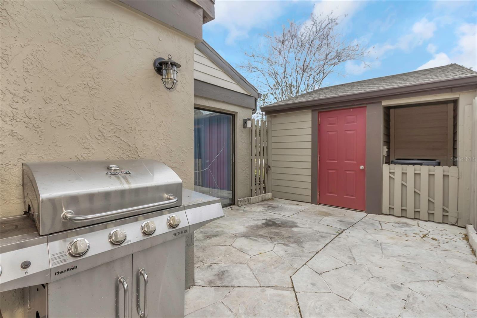 EAST LAKE WOODLANDS WOODS LANDING TWNHMS - Residential