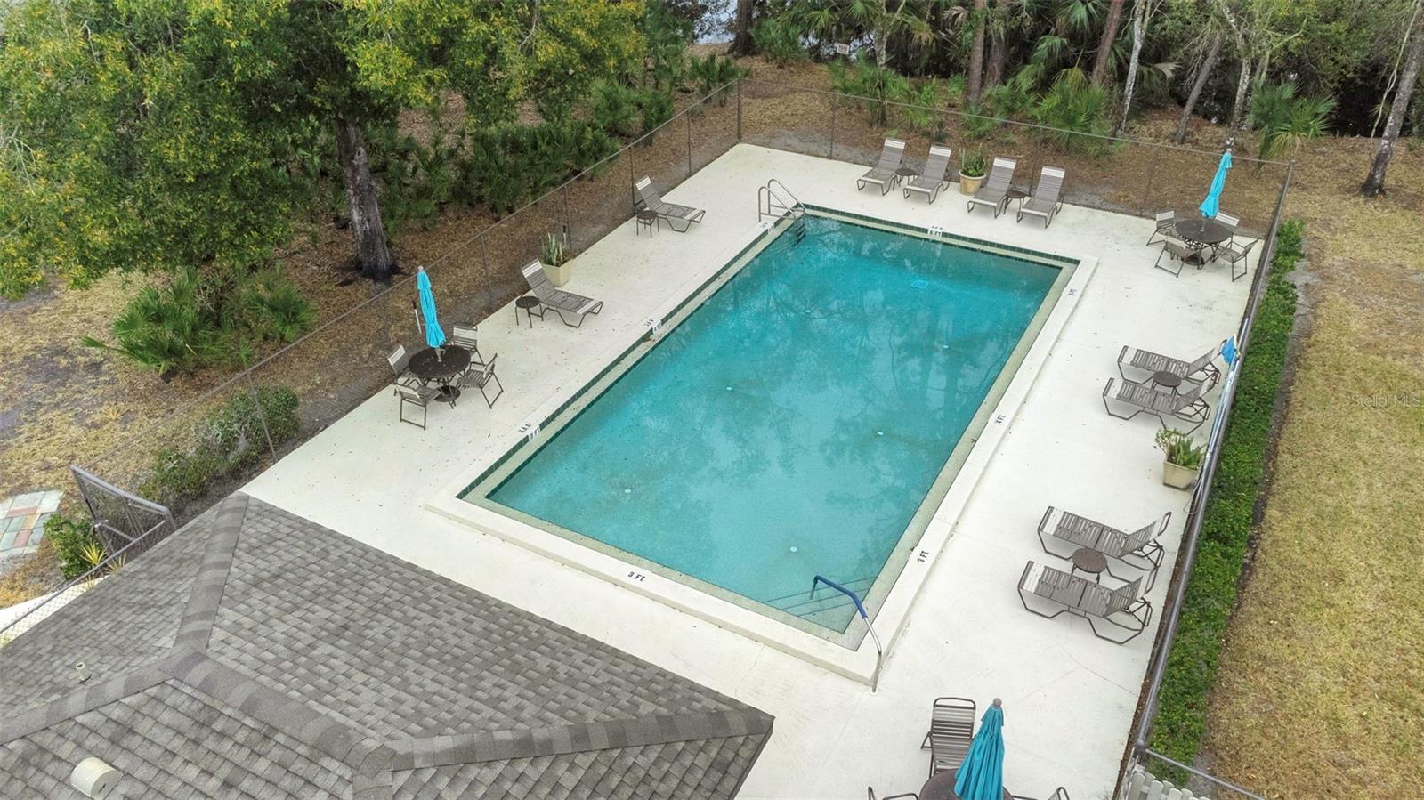 EAST LAKE WOODLANDS WOODS LANDING TWNHMS - Residential