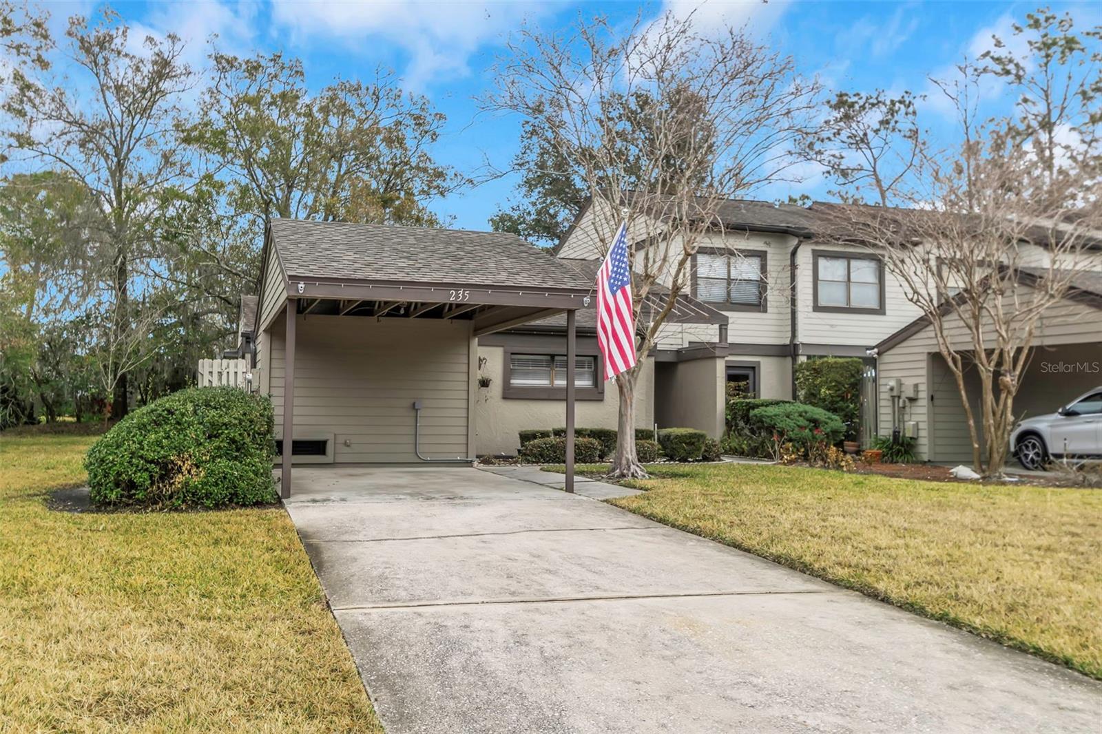 EAST LAKE WOODLANDS WOODS LANDING TWNHMS - Residential