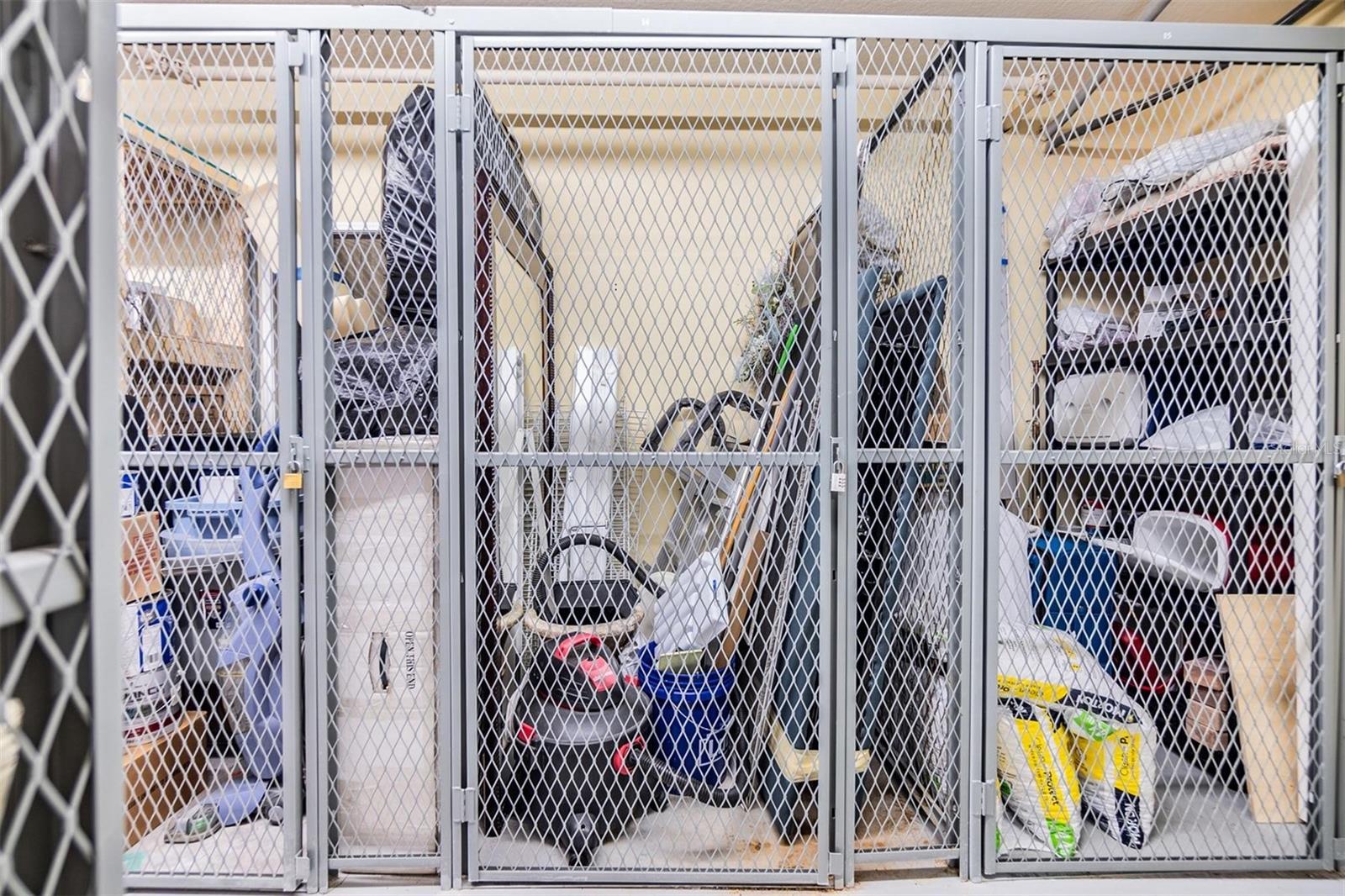 SEAVIEW PLACE - Residential