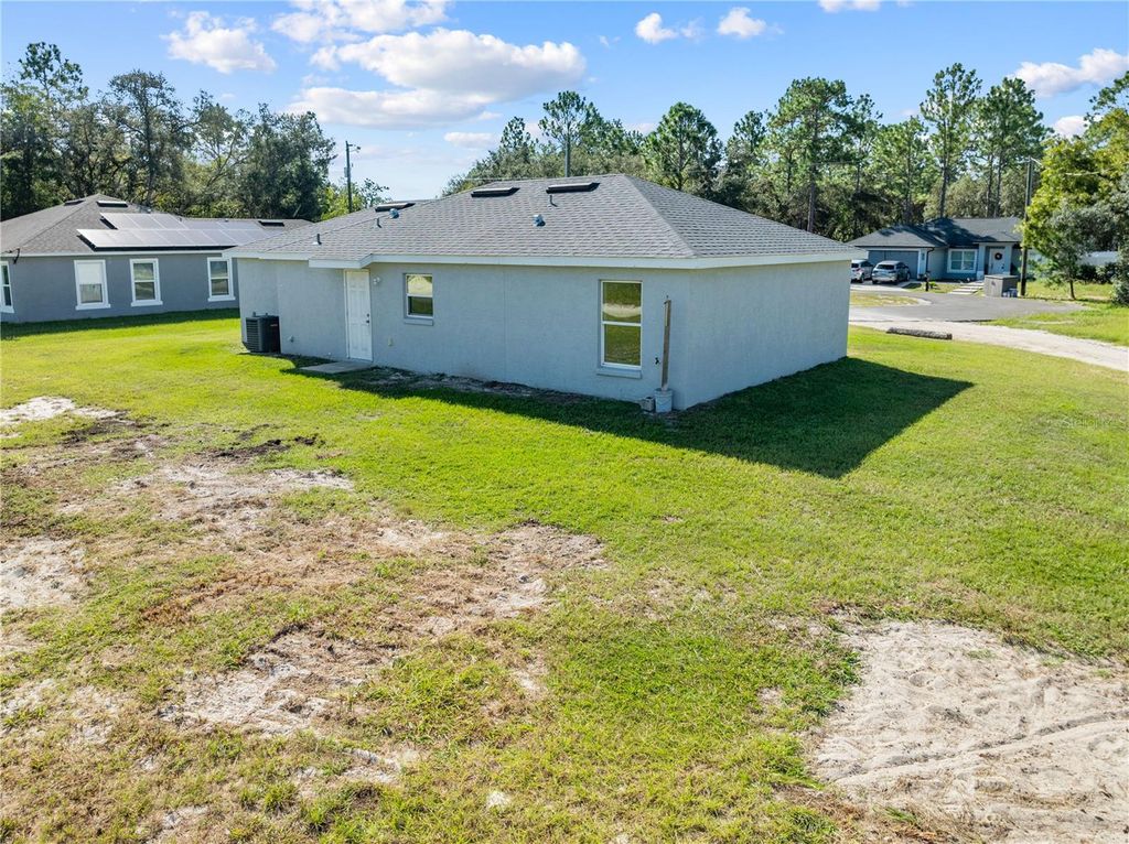 Photo of 15009 SW 65th Terrace Road, Ocala, FL 34473 (MLS # S5135226)