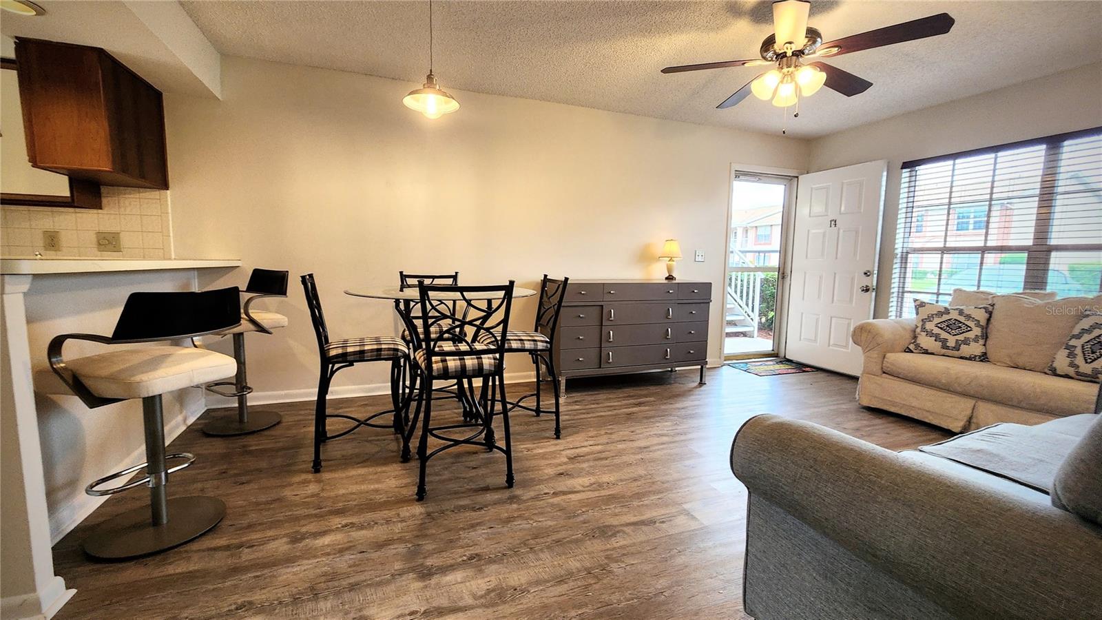SUNNYBROOK CONDO 07 - Residential