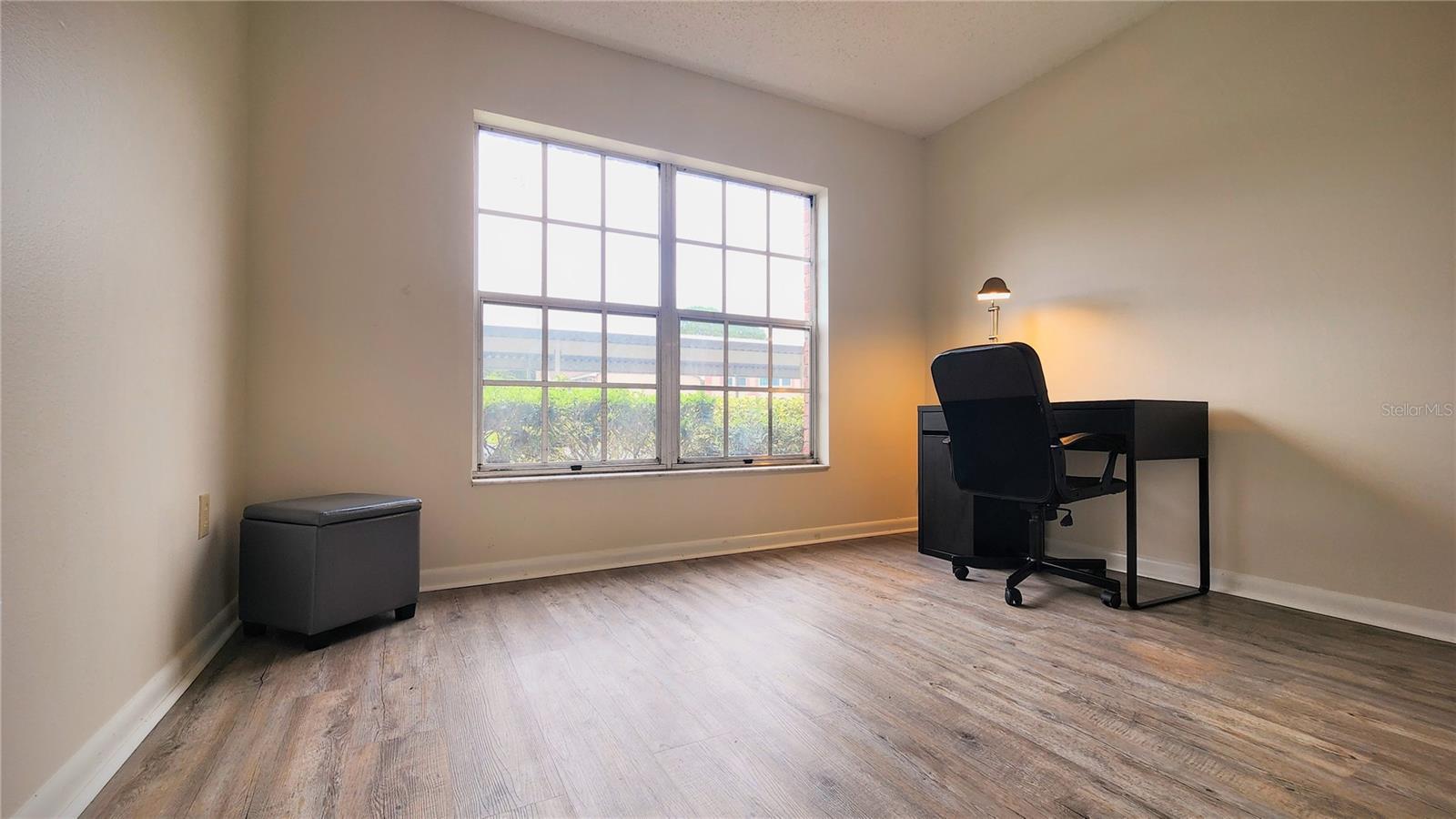 SUNNYBROOK CONDO 07 - Residential