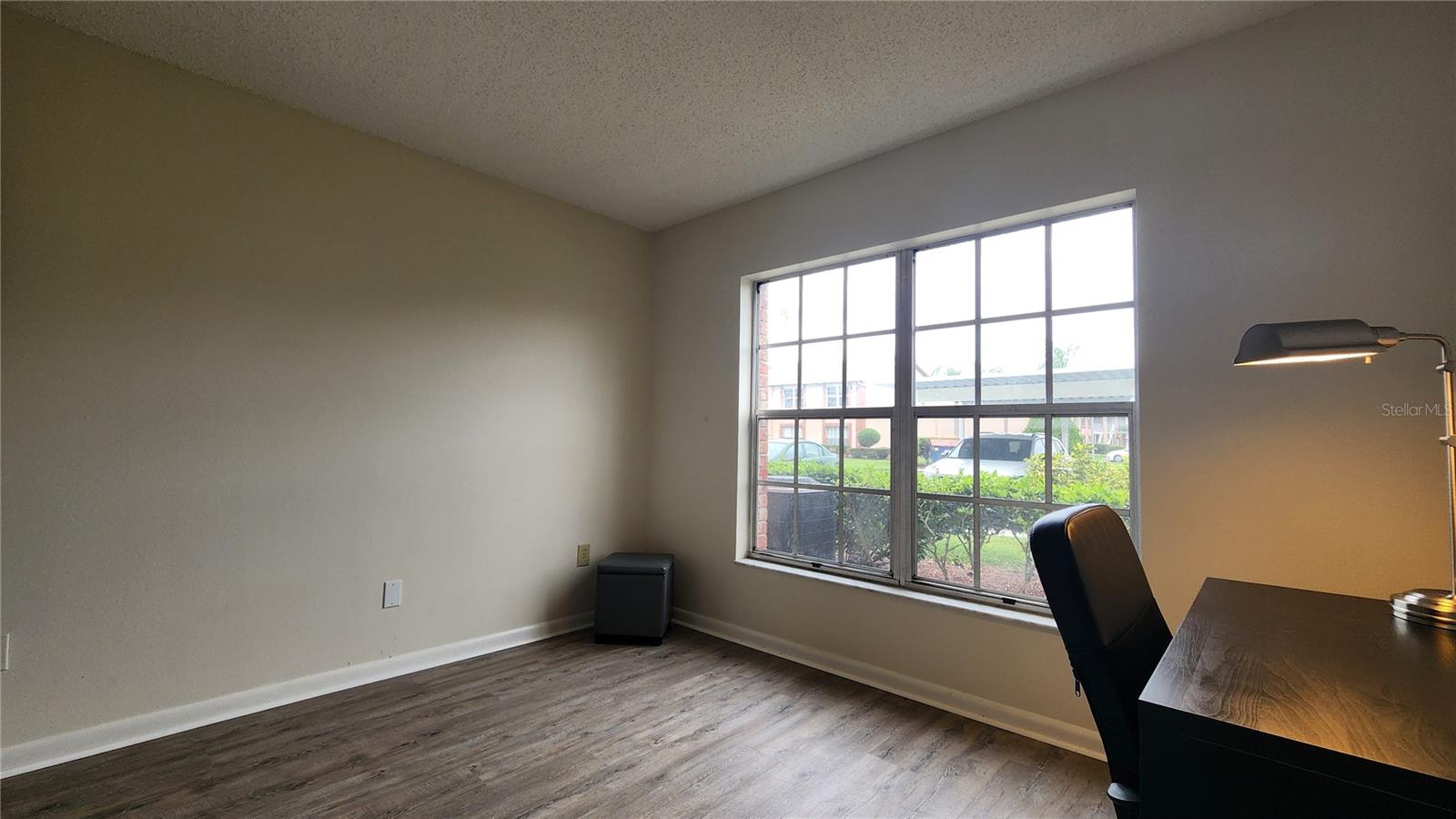 SUNNYBROOK CONDO 07 - Residential