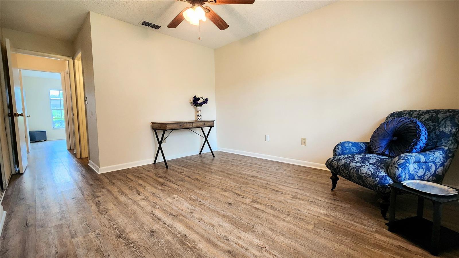 SUNNYBROOK CONDO 07 - Residential