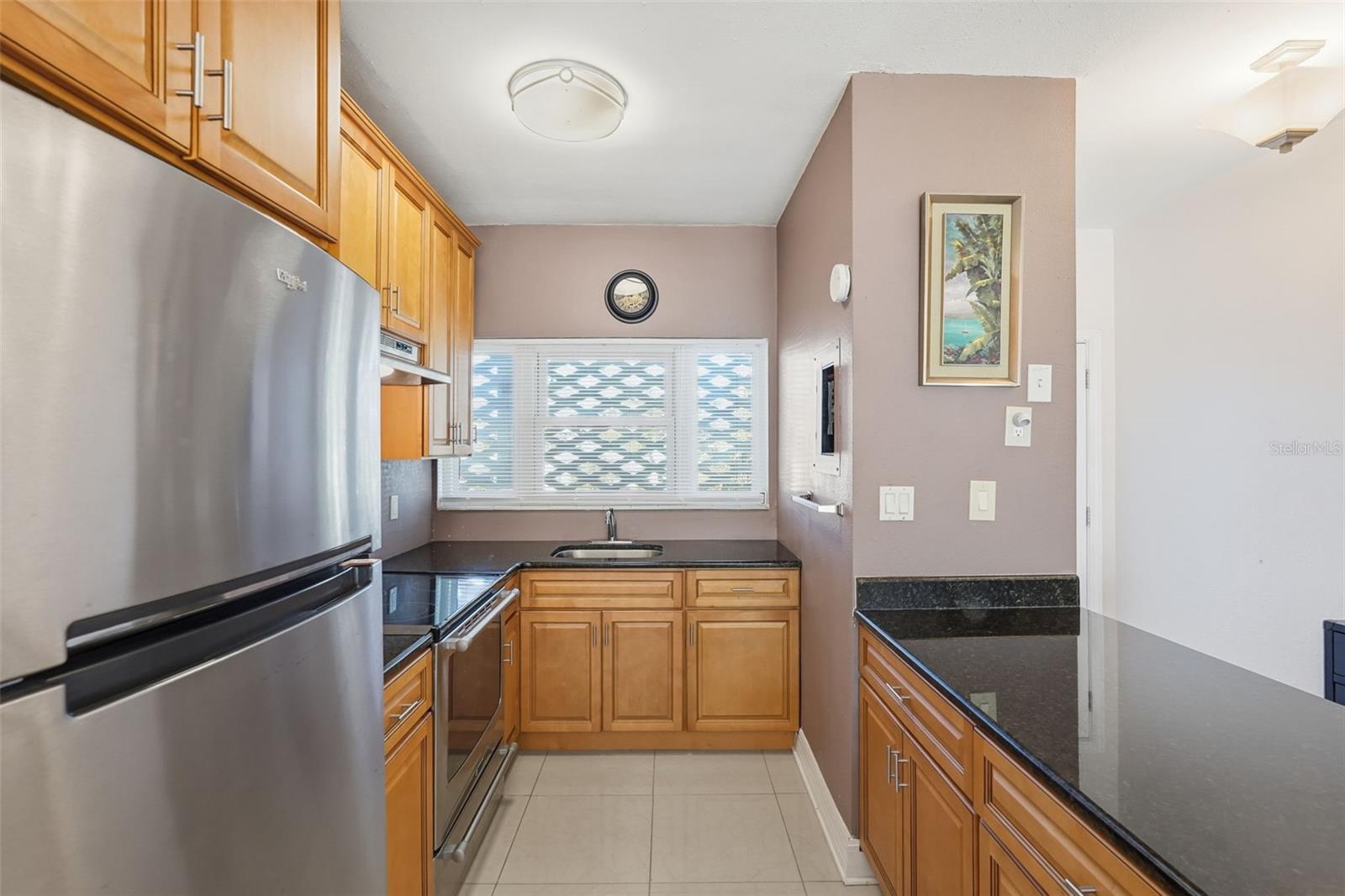 SUNSET PLAZA APTS CONDO - Residential