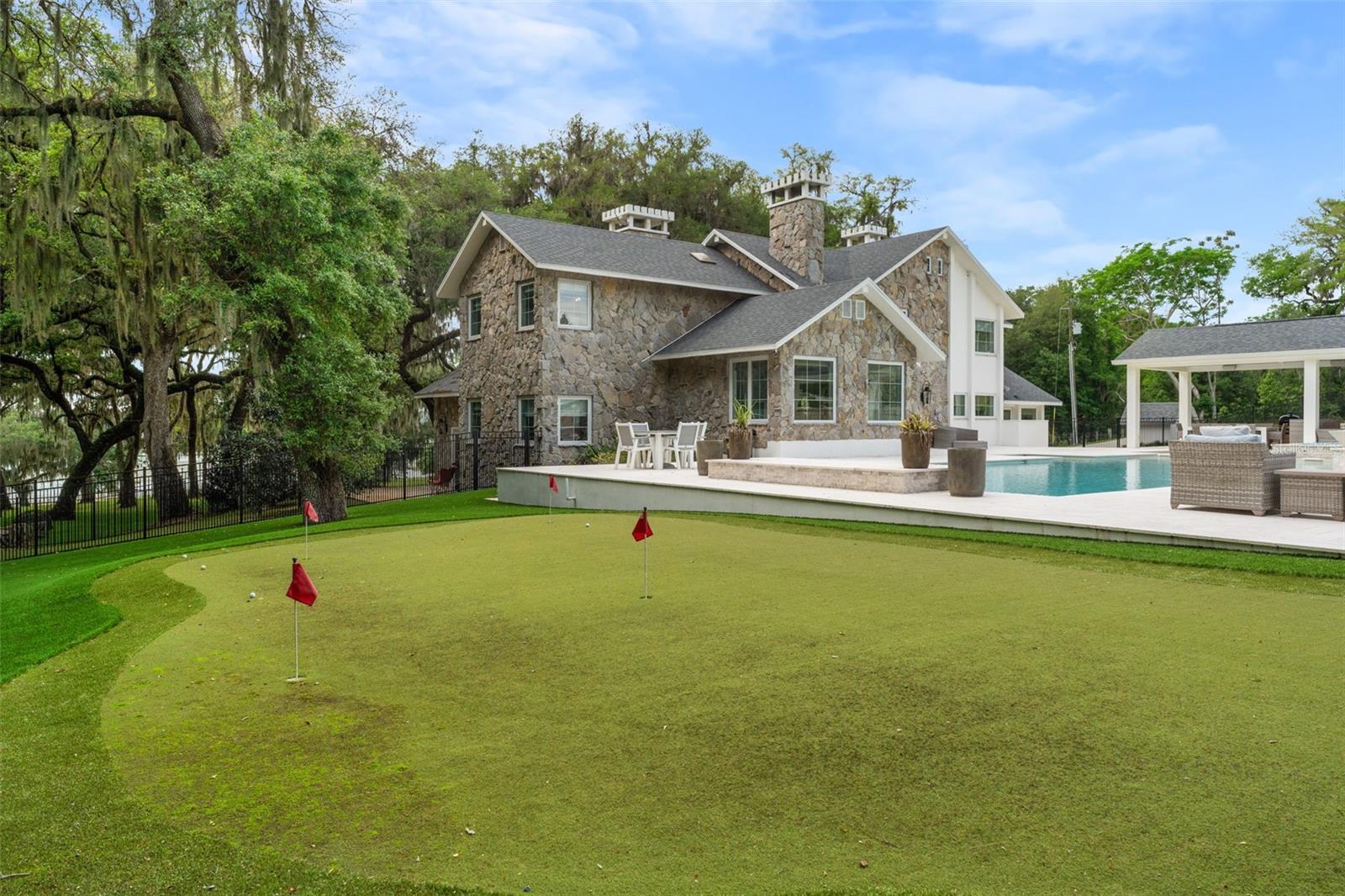 ACREAGE - Residential