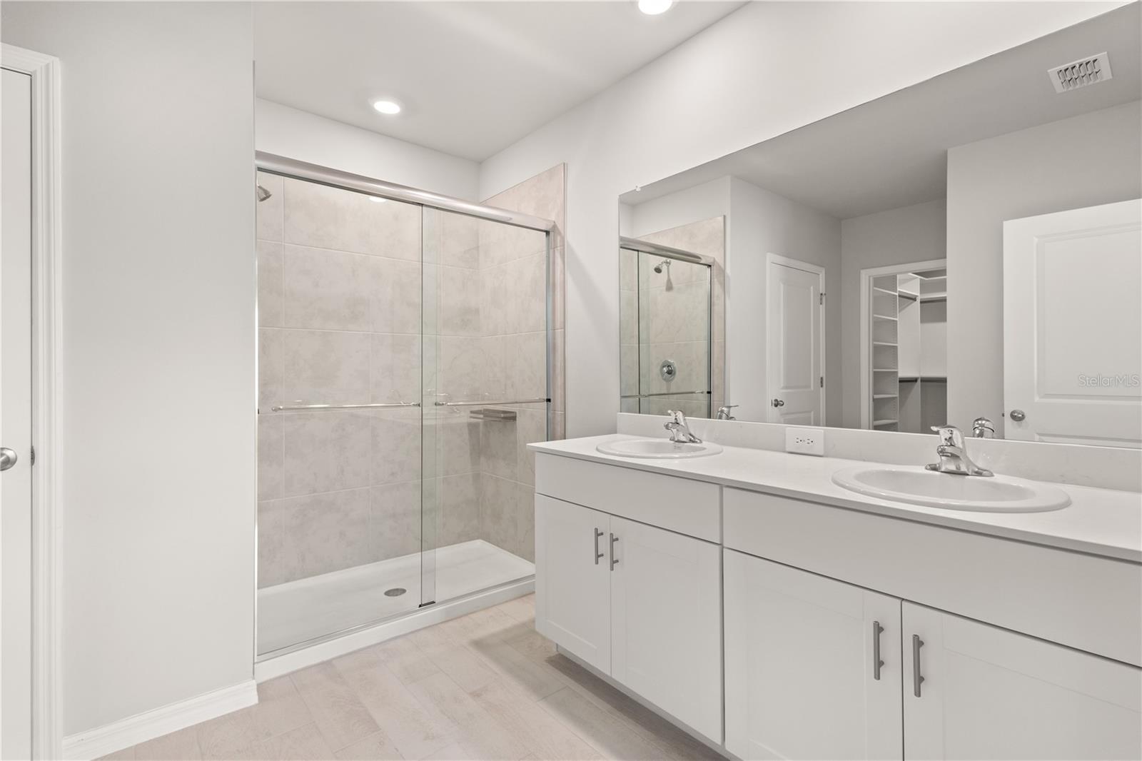 CENTRAL PARC PH 1 - Residential