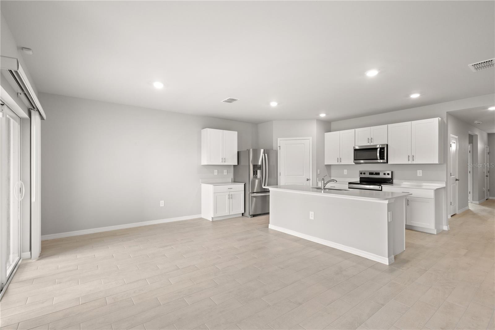 CENTRAL PARC PH 1 - Residential