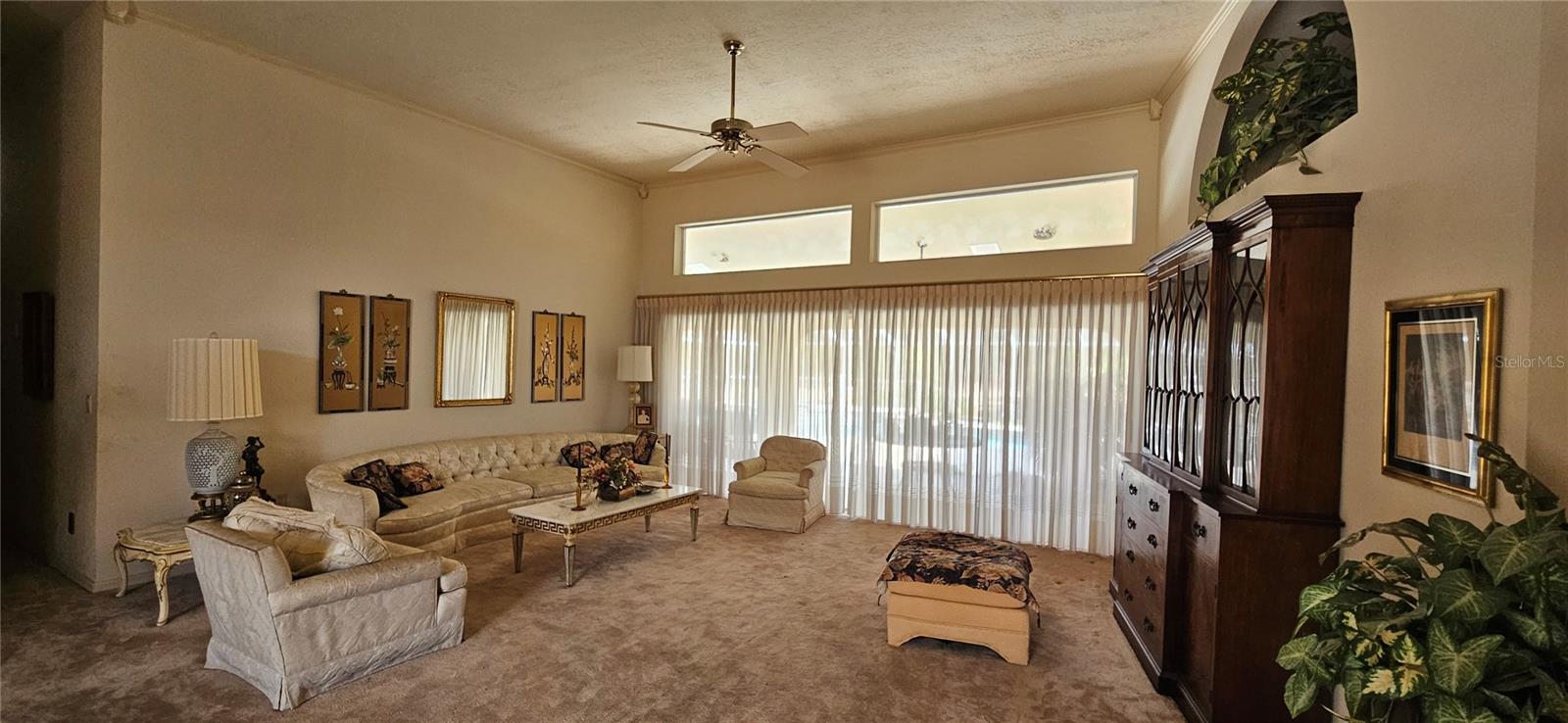 WALDEN LAKE - Residential