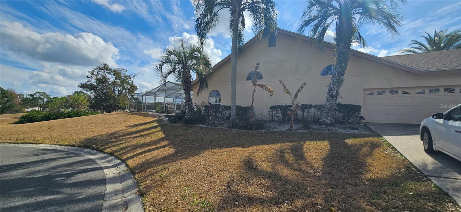 WALDEN LAKE - Residential