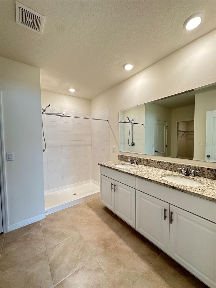 KINDRED PH 2C & 2D - Residential Lease