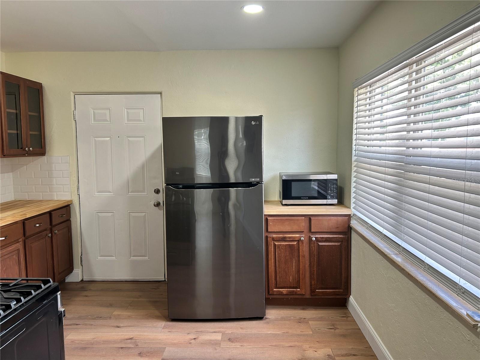 MEADOWVILLE - Residential Lease