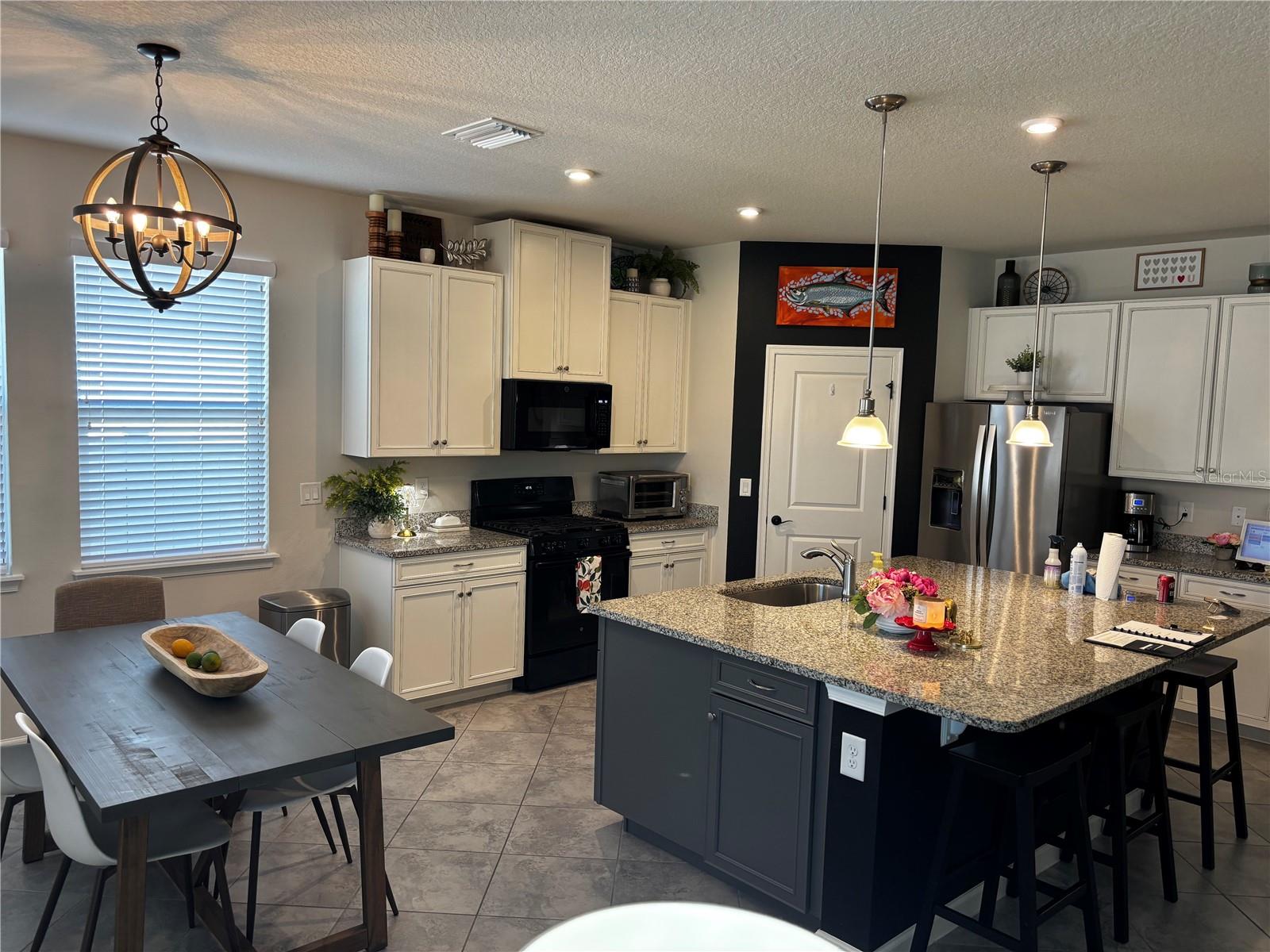 LUCAYA LAKE CLUB PH 4A - Residential