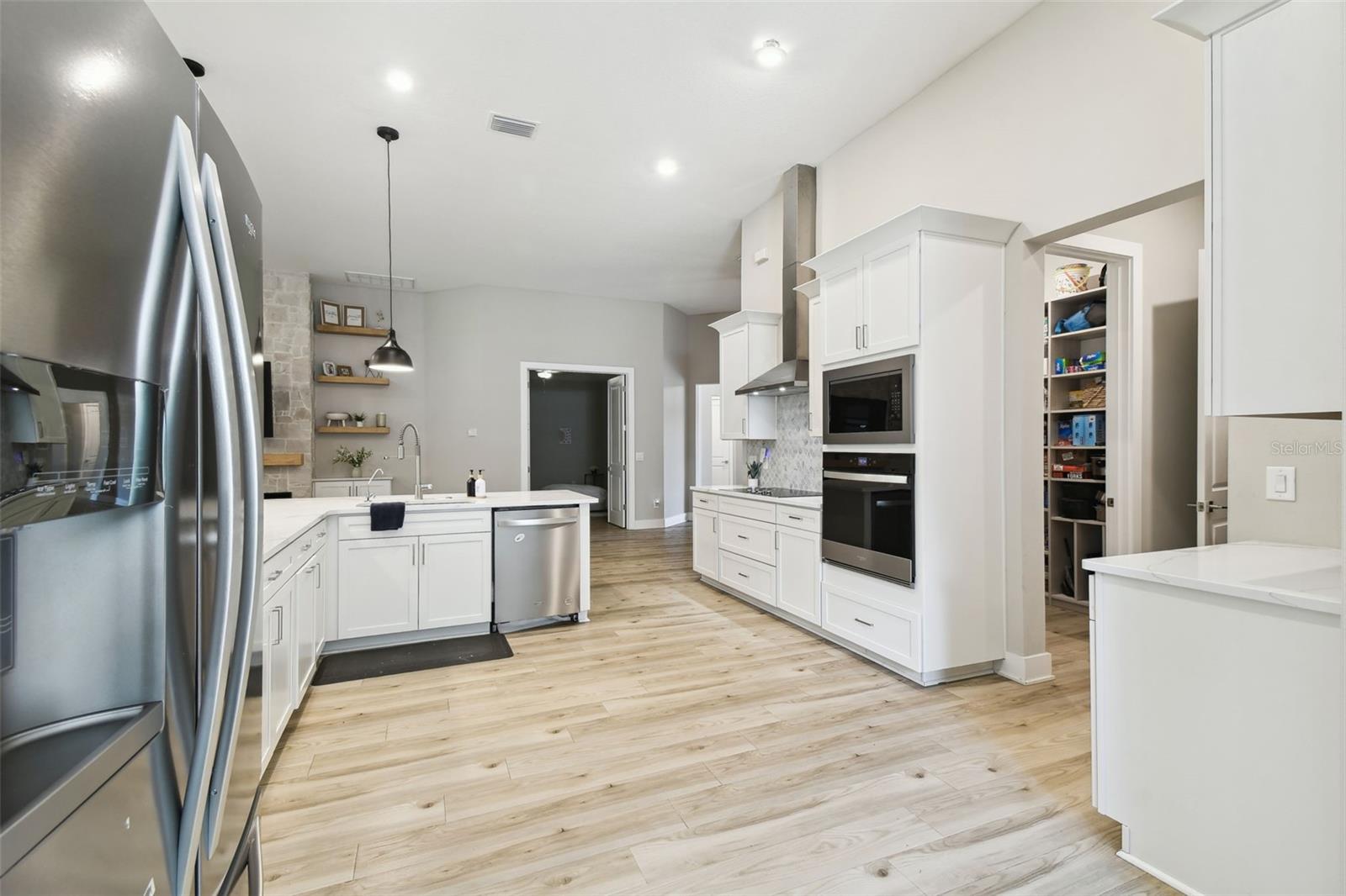 BELLA TERRA - Residential