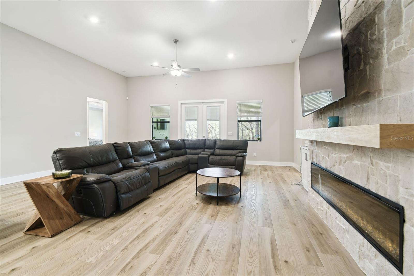 BELLA TERRA - Residential