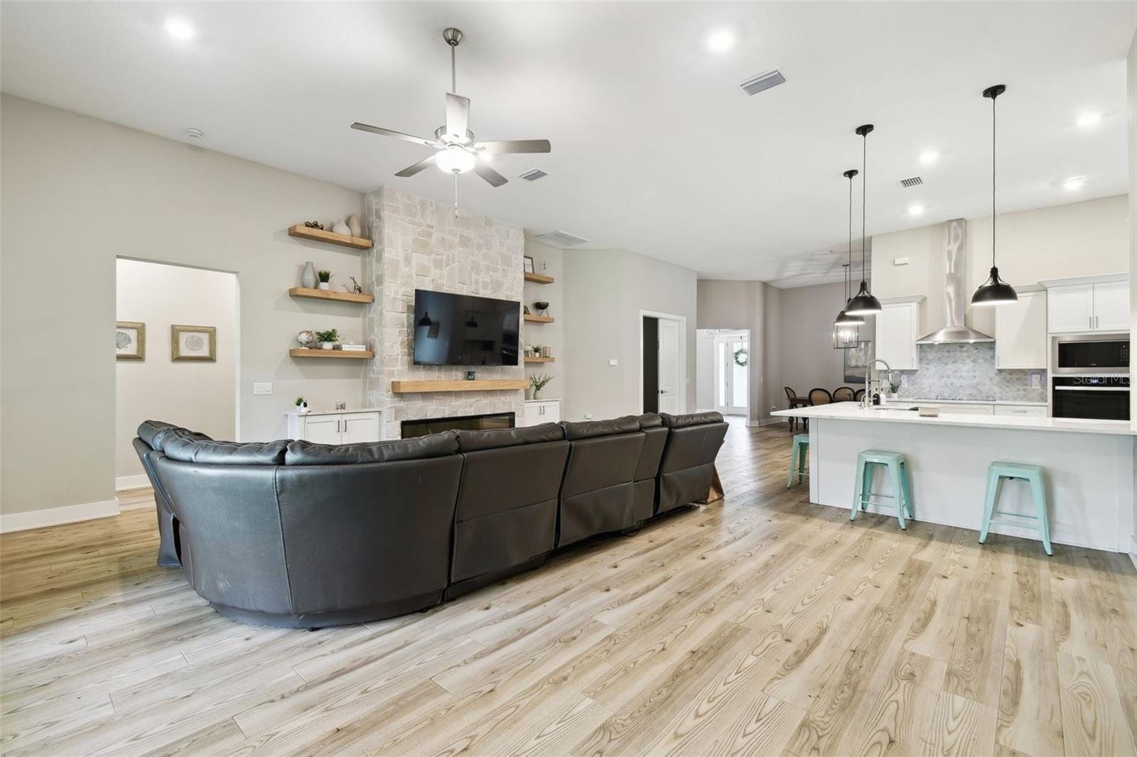 BELLA TERRA - Residential