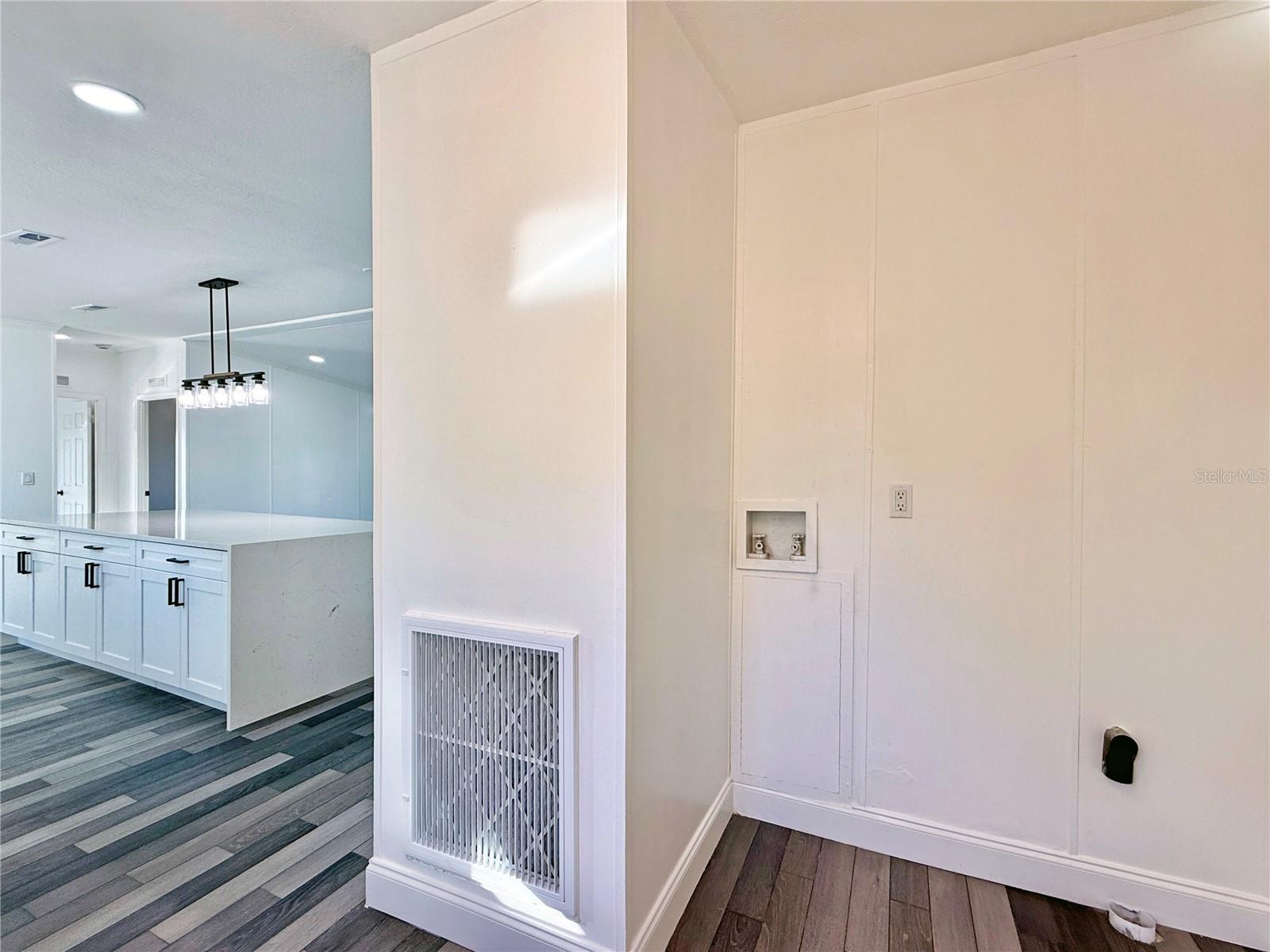 ZEPHYRHILLS COLONY CO - Residential