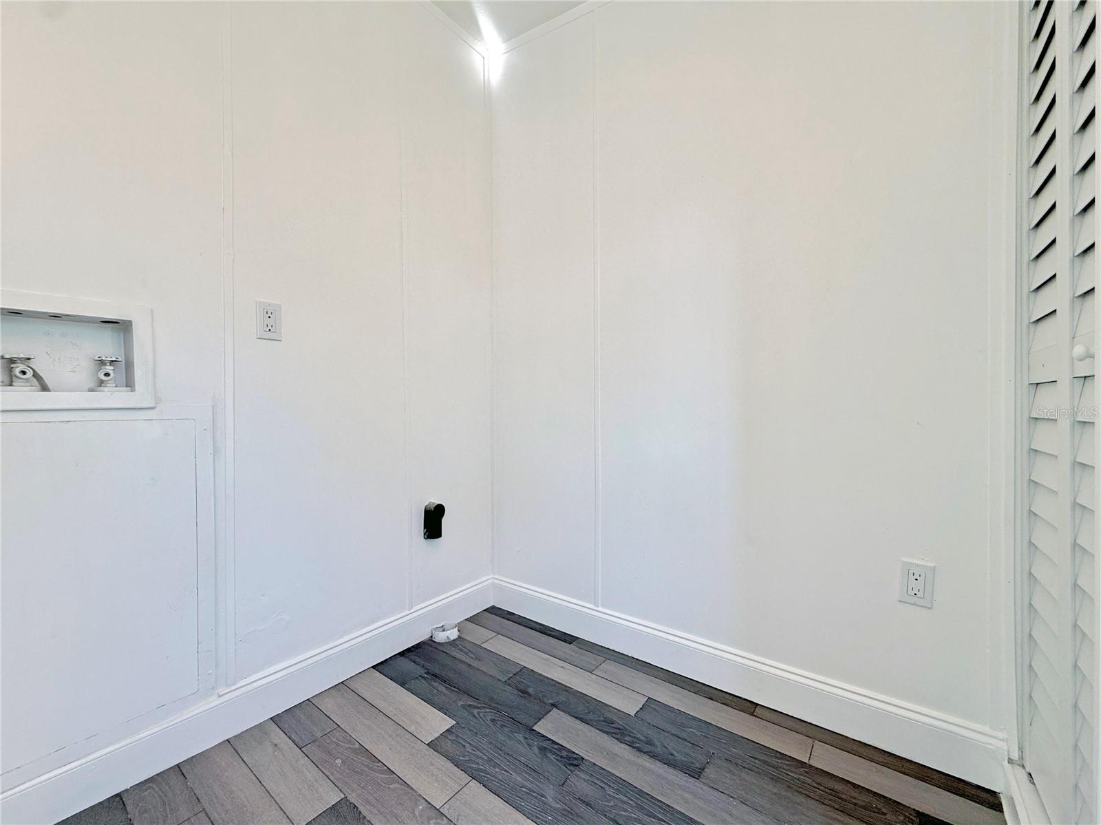 ZEPHYRHILLS COLONY CO - Residential