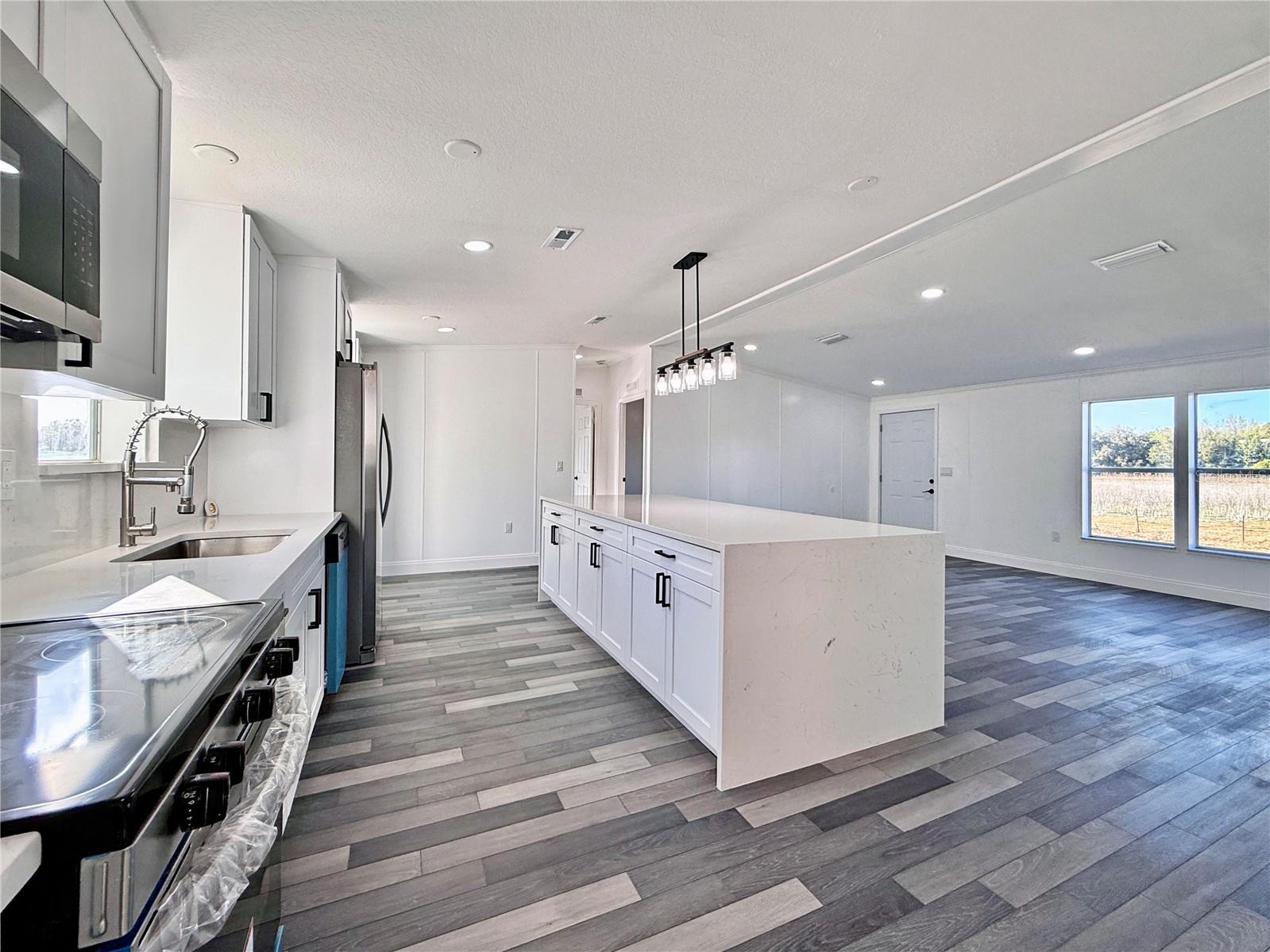 ZEPHYRHILLS COLONY CO - Residential