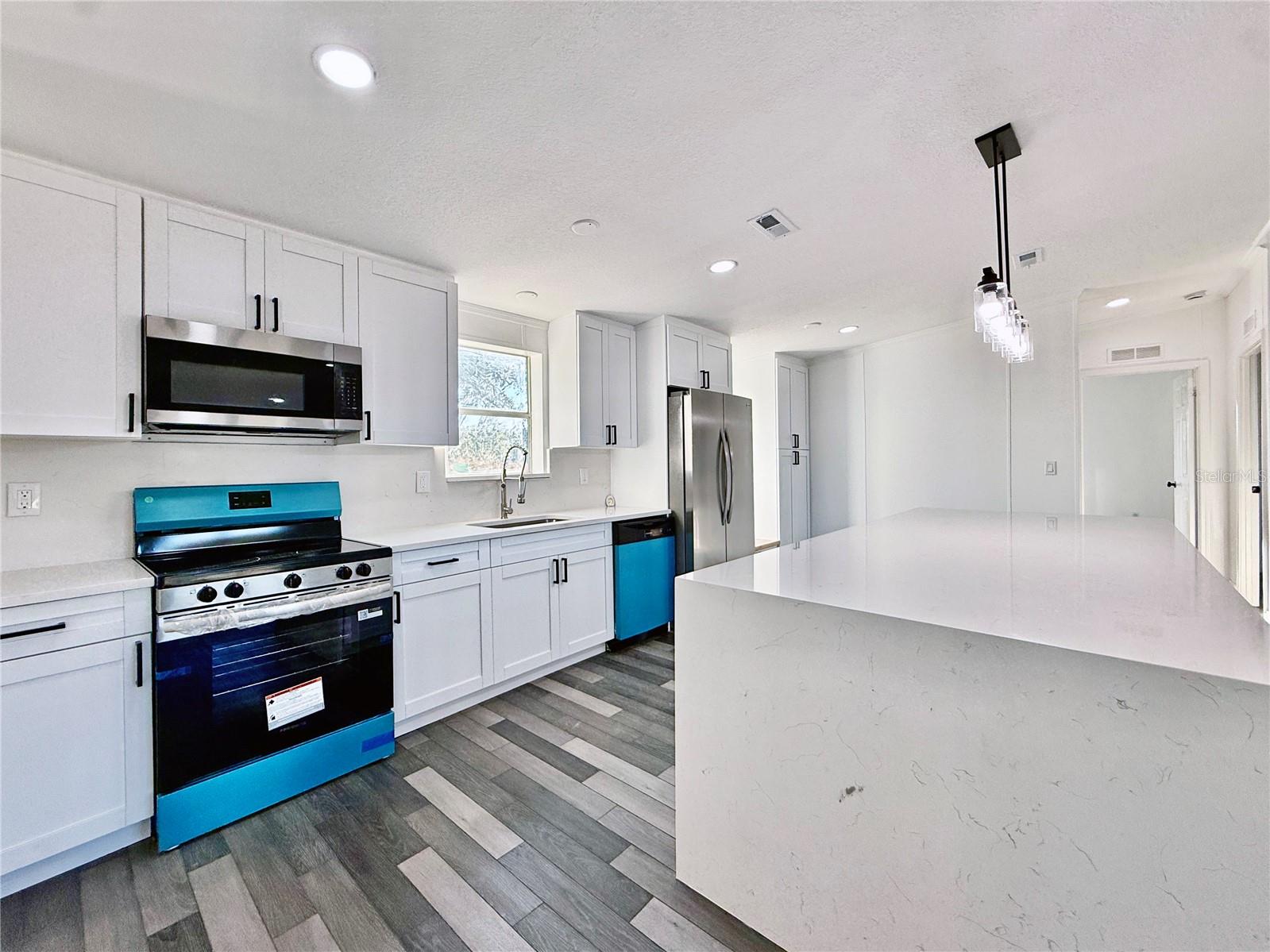 ZEPHYRHILLS COLONY CO - Residential