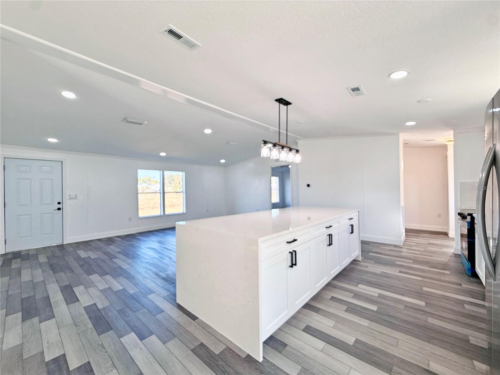 ZEPHYRHILLS COLONY CO - Residential